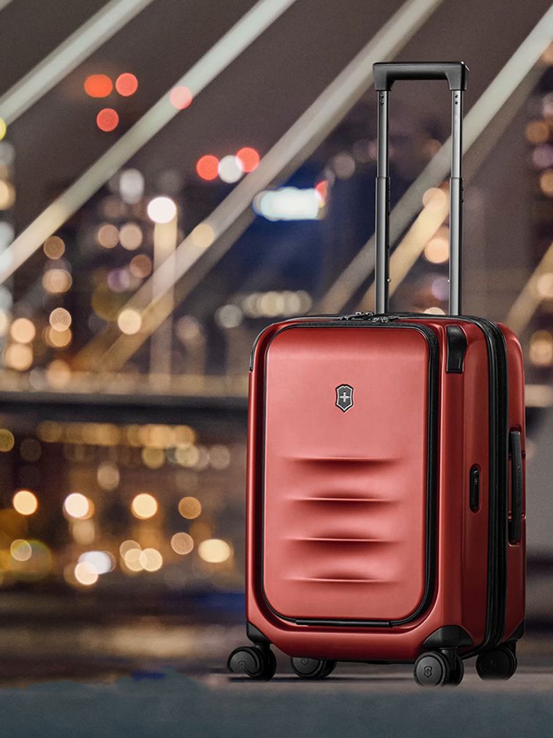 

Victorinox Spectra Exp. Large Trolley Bag, Red