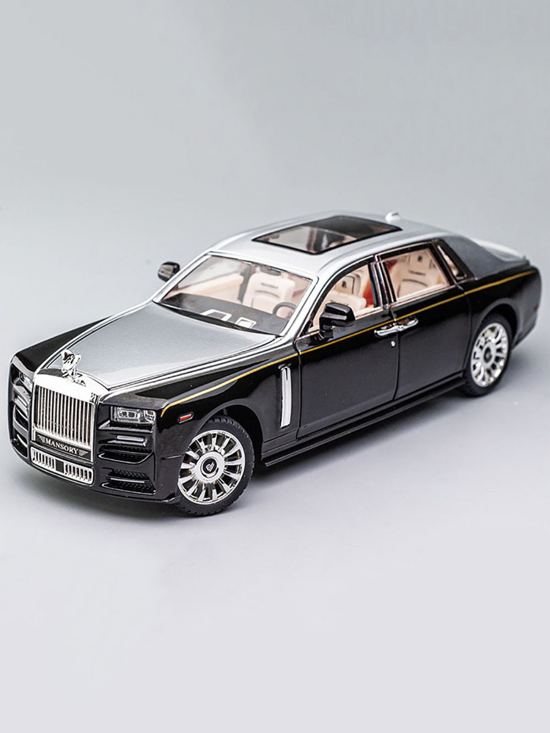 

DEZICON Phantom Model 1:32 Scale Alloy Metal Car, Silver