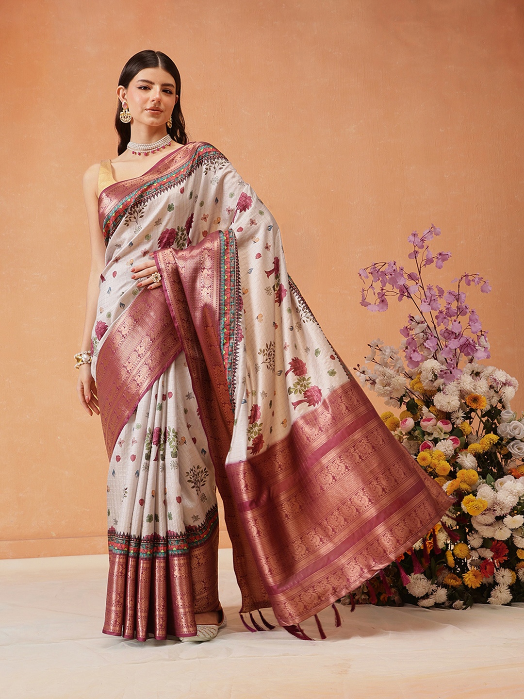 

Silk Land Floral Kanjeevaram Silk Digital Print Saree, Grey