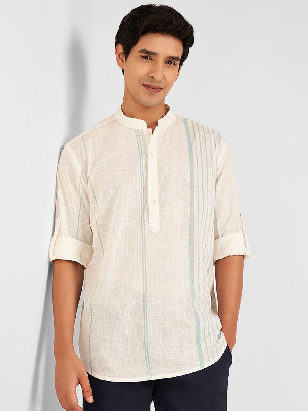 

indus route by Pantaloons Striped Mandarin Collar Roll-Up Sleeves Straight Short Kurta, Off white