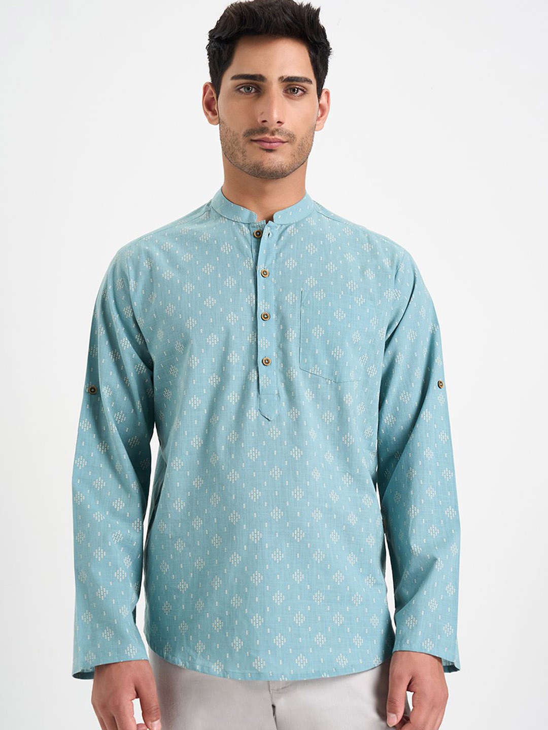 

indus route by Pantaloons Mandarin Collar Roll-Up Sleeves Pure Cotton Straight Kurta, Teal