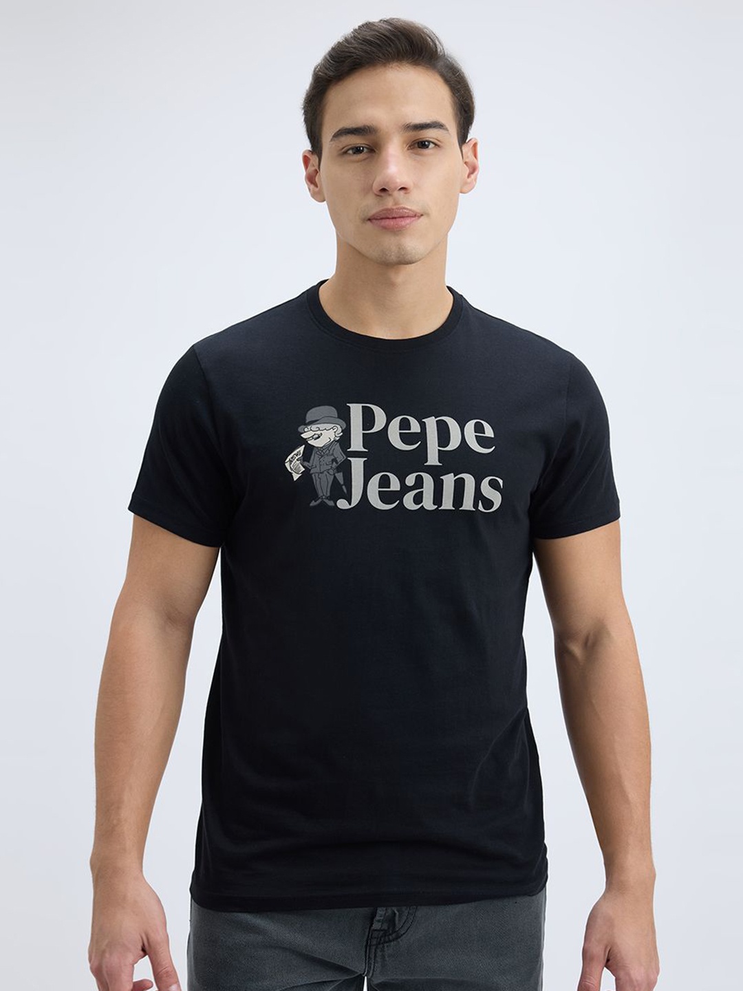 

Pepe Jeans Men Typography Printed Round Neck Cotton Slim Fit T-shirt, Black