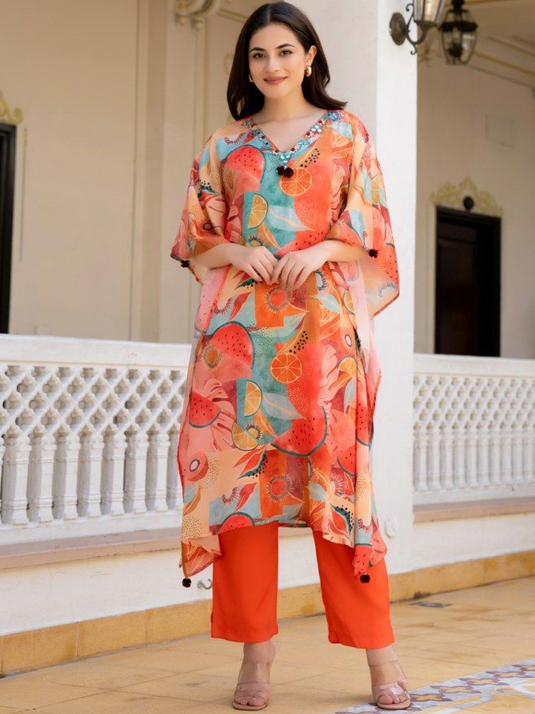 

FREYAA Abstract Printed V-Neck Kaftan With Trousers, Orange