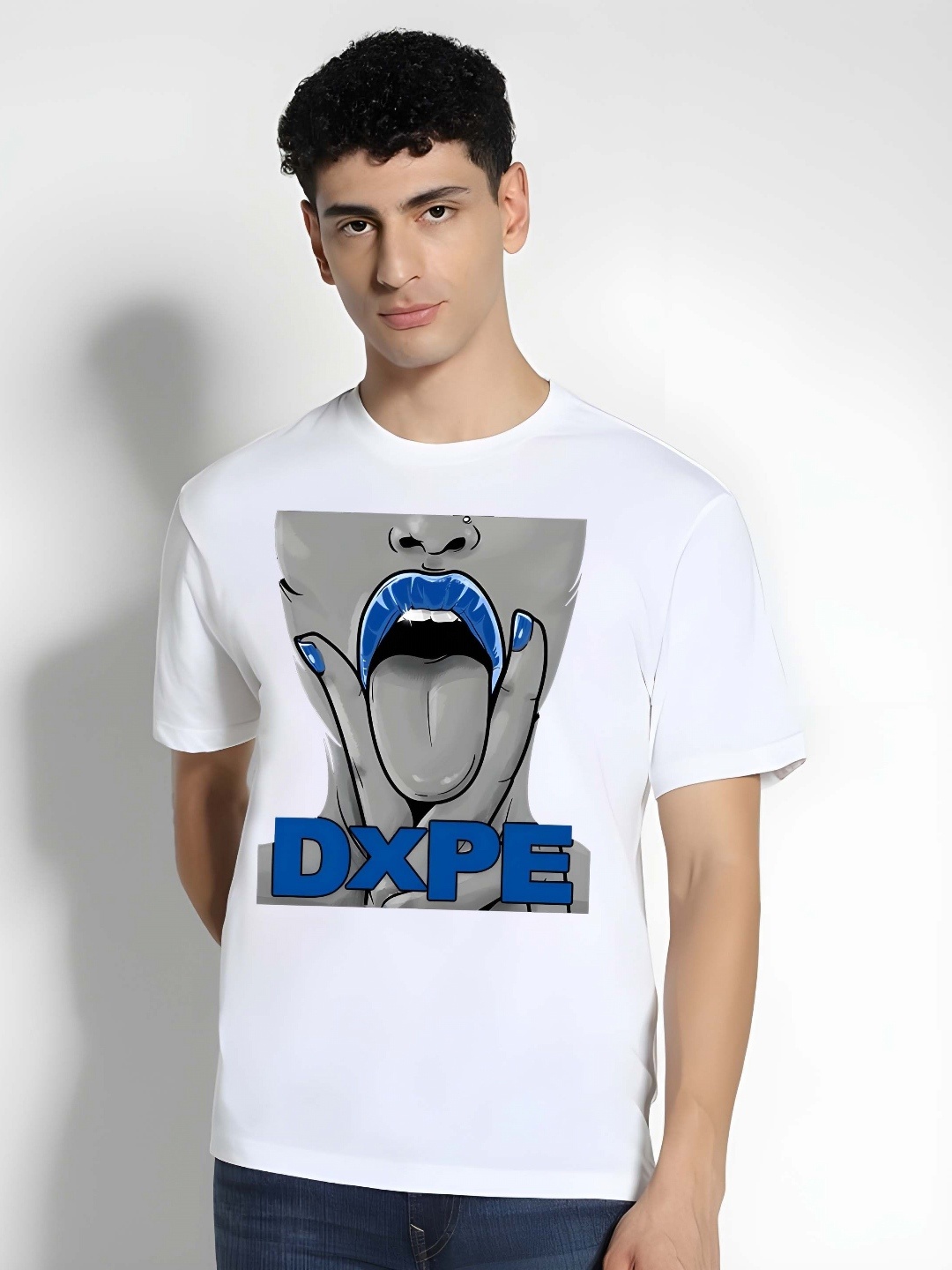

KAIDO Men Graphic Printed Pure Cotton T-shirt, White