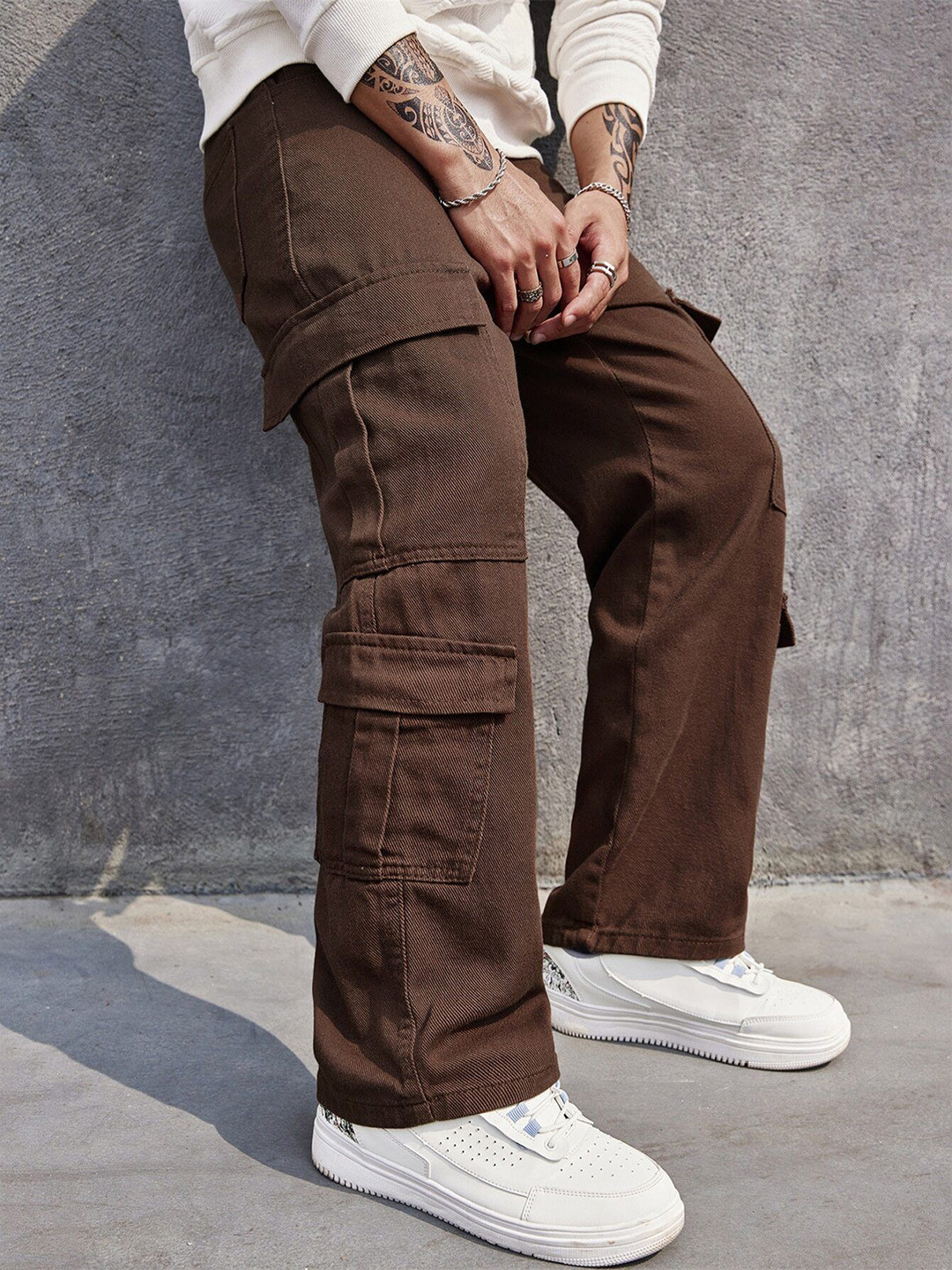 

URBAN INDY Men Cotton High-Rise Cargo Trousers, Brown