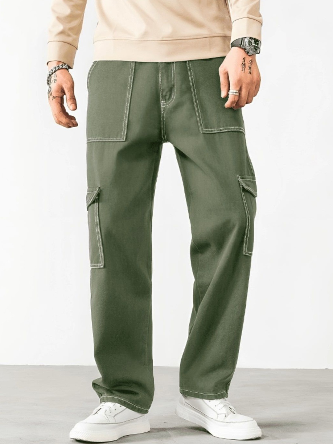 

URNAN INDY Men Cotton Regular Fit Mid-Rise Cargo Trousers, Olive