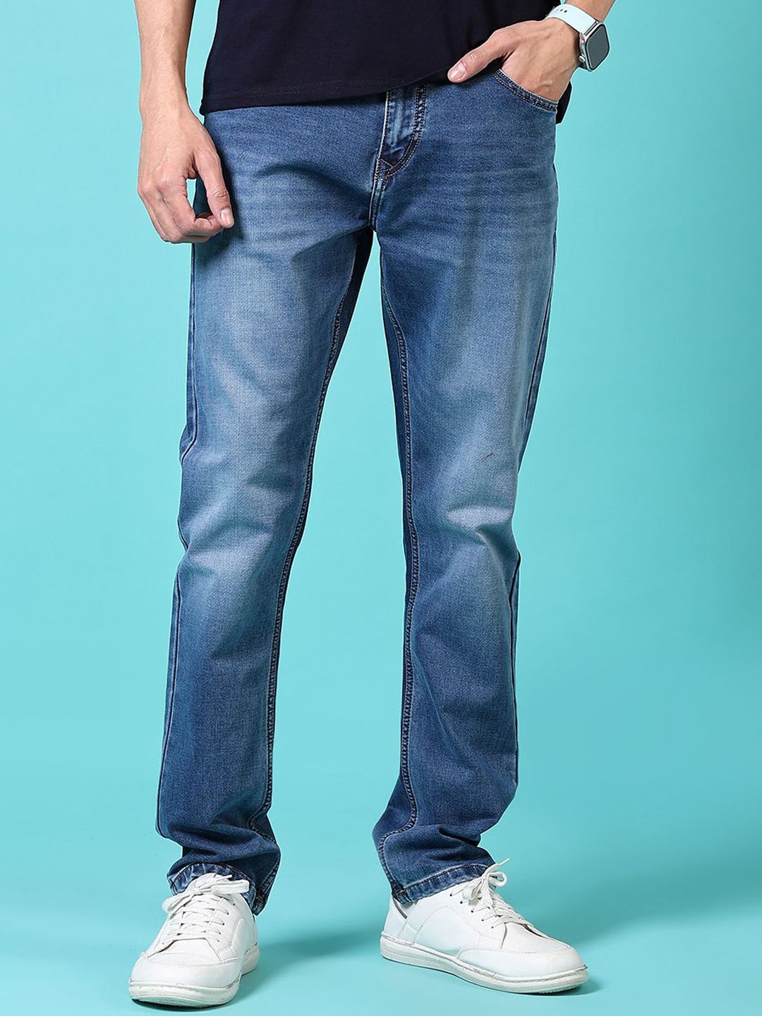 

V-Mart Men Mid-Rise Light Fade Jeans, Blue