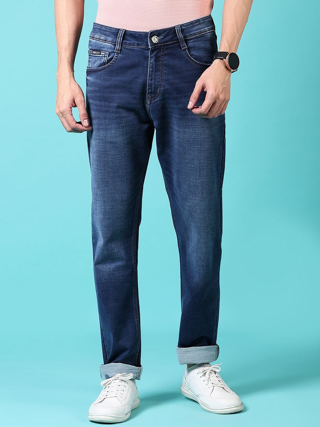 

V-Mart Men Light Fade Cotton Jeans, Blue