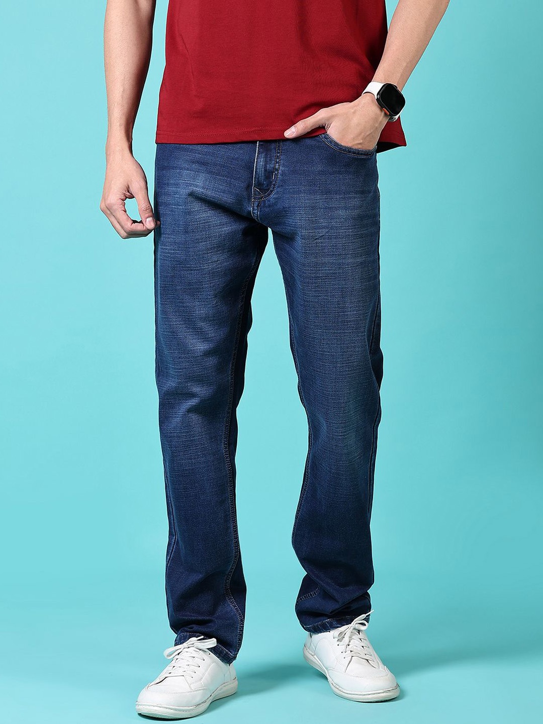 

V-Mart Men Light Fade Jeans, Blue
