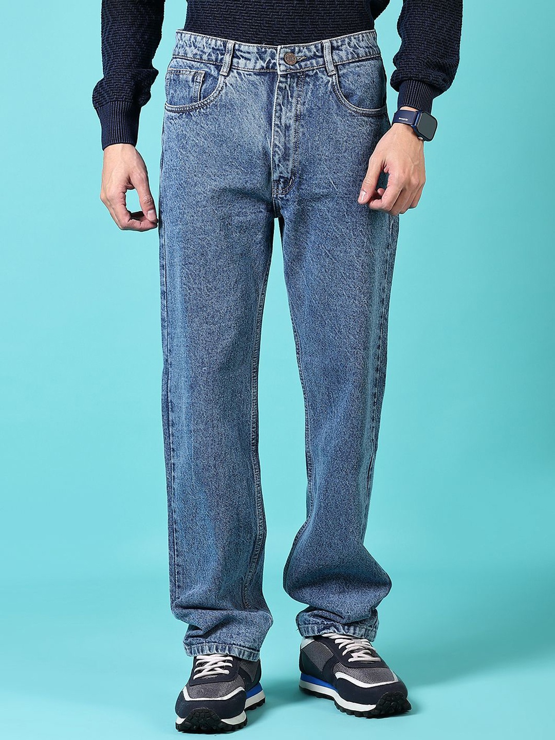 

V-Mart Men Mid-Rise Light Fade Cotton Jeans, Blue