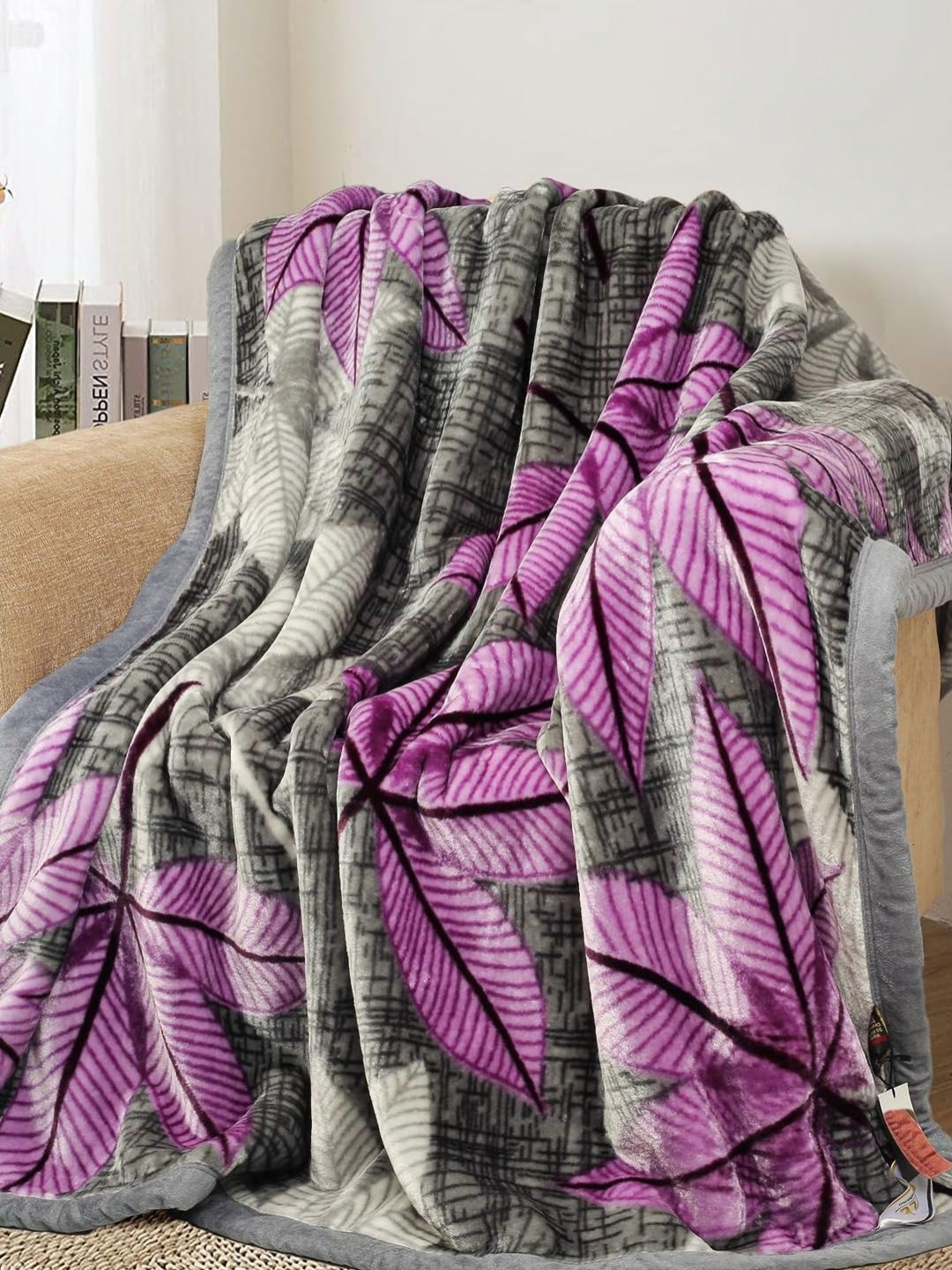 

VAS COLLECTIONS Grey & Purple Floral Printed Fleece 500 GSM Single Bed Blanket
