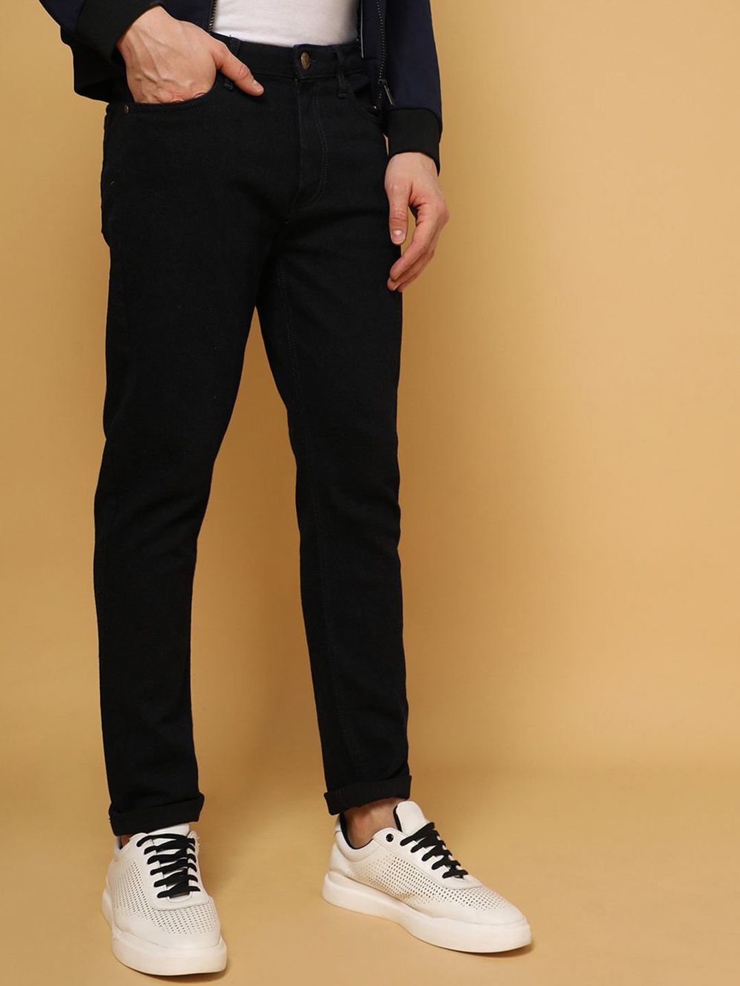

ComfyStyle Men Stretchable Jeans, Black