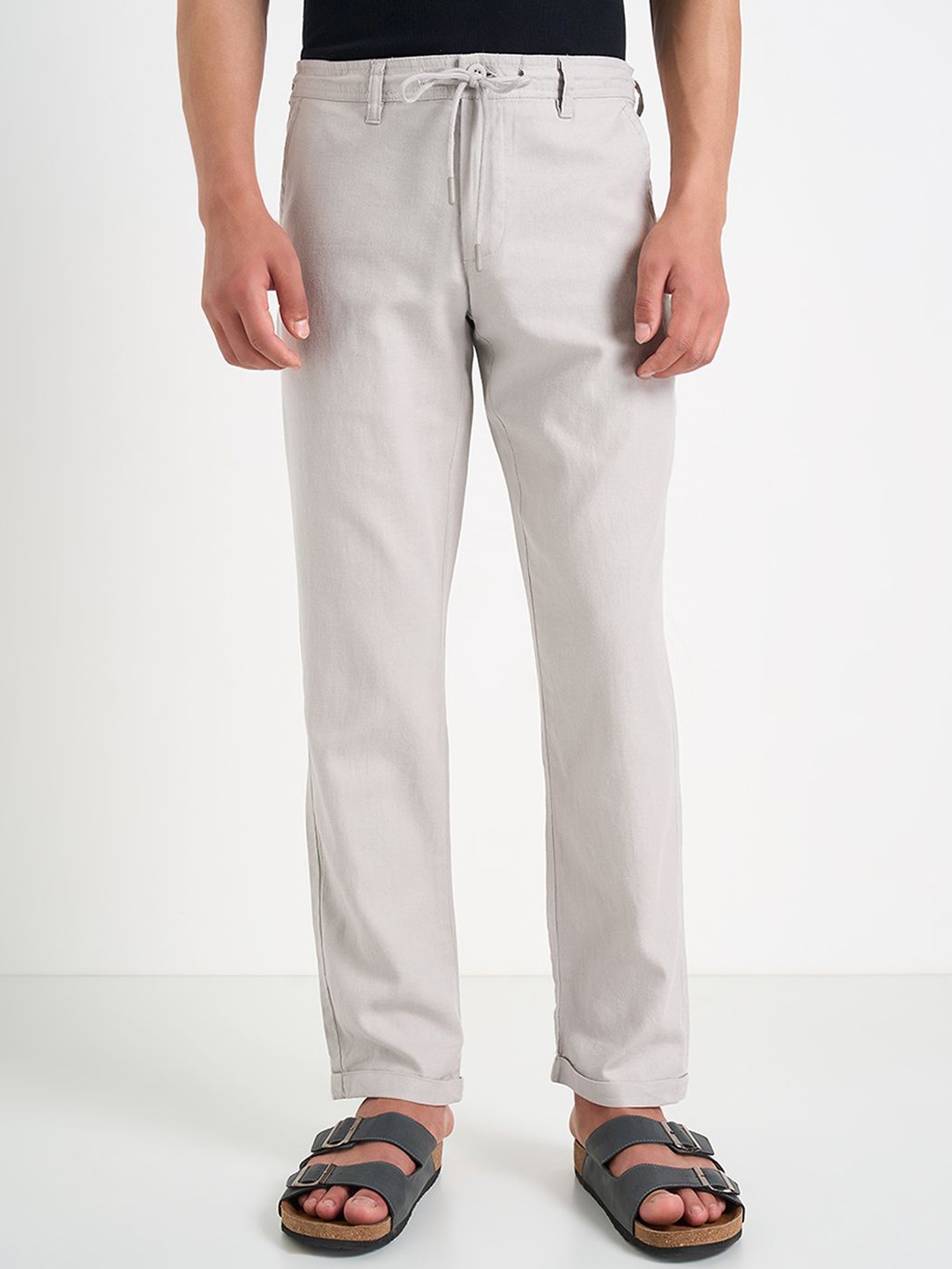 

indus route by Pantaloons Men Cotton Mid-Rise Regular Trousers, Grey
