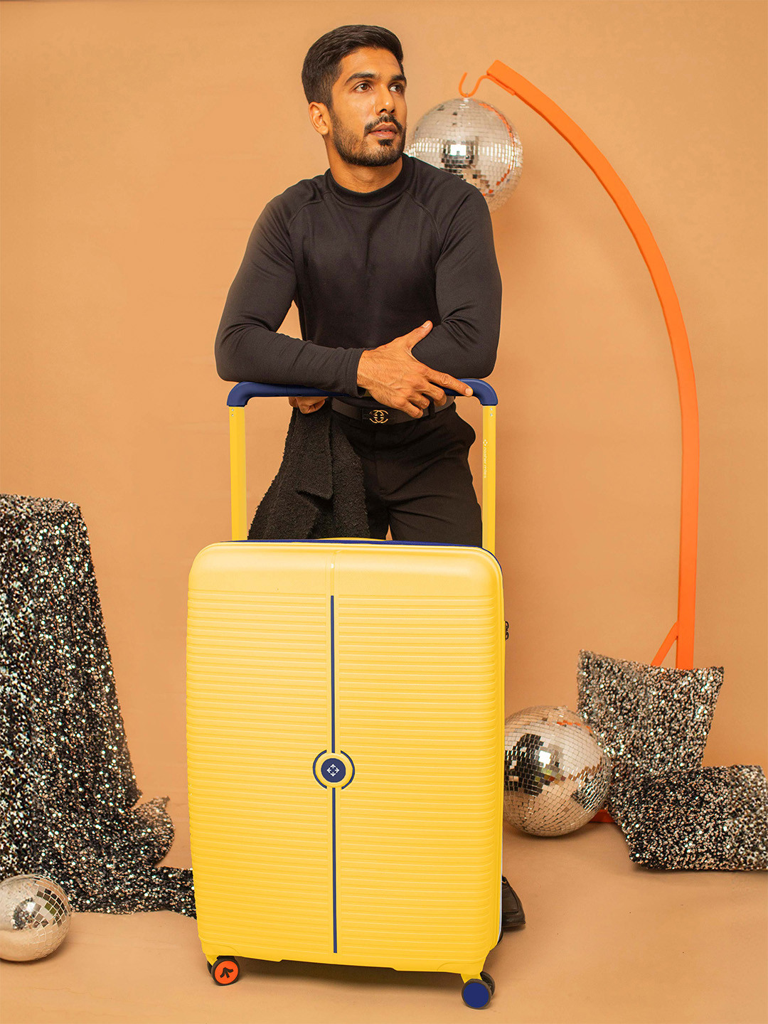 

Nasher Miles Unisex Dubai Polypropylene Large Yellow Trolley Bag - 28 Inch (75 cm)