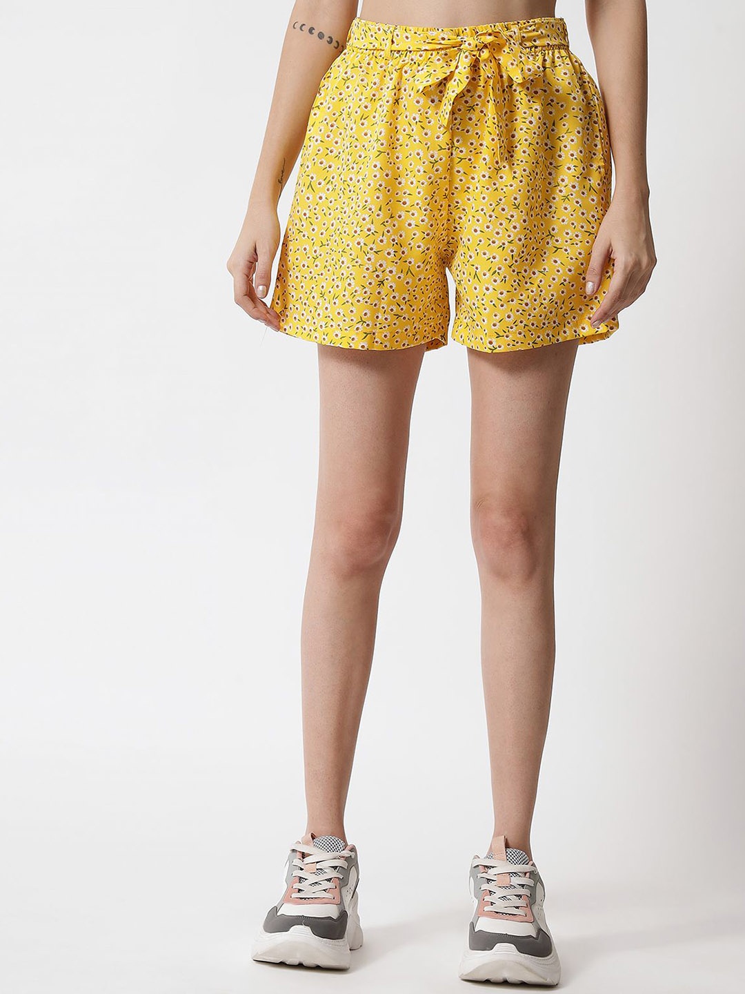 

My Swag Women Floral Printed Regular Shorts, Yellow