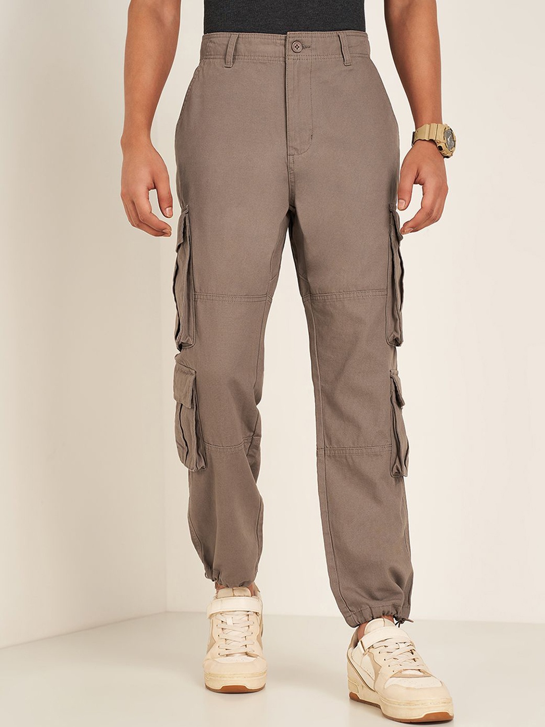 

7 Alt by Pantaloons Men Relaxed Fit Mid-Rise Cargo Styles Pure Cotton Joggers, Grey