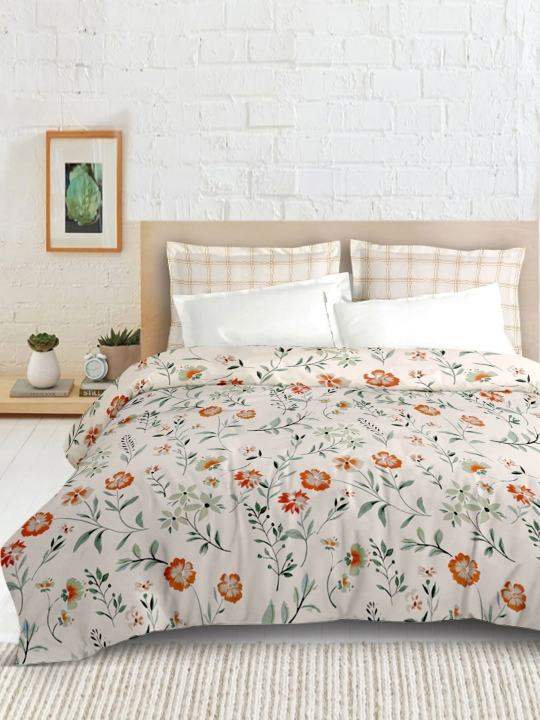 

Enchant Home Cream And Orange Floral 120 TC Queen Bedsheet Set 2.54 m X 2.28 m