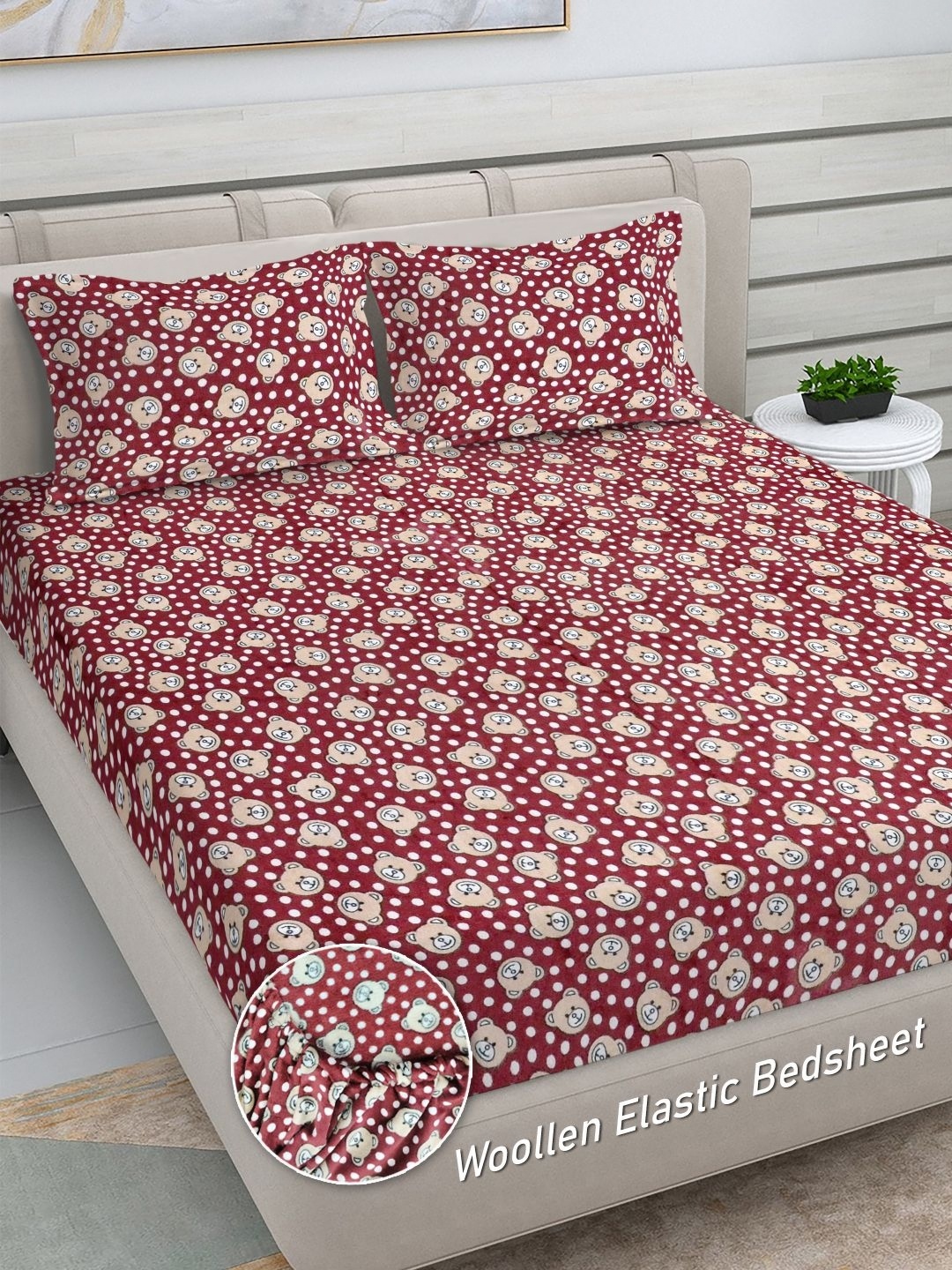 

FABINALIV Maroon Cartoon Printed Woollen 300 TC King Bedsheet Set-2.25 m x 2.50 m