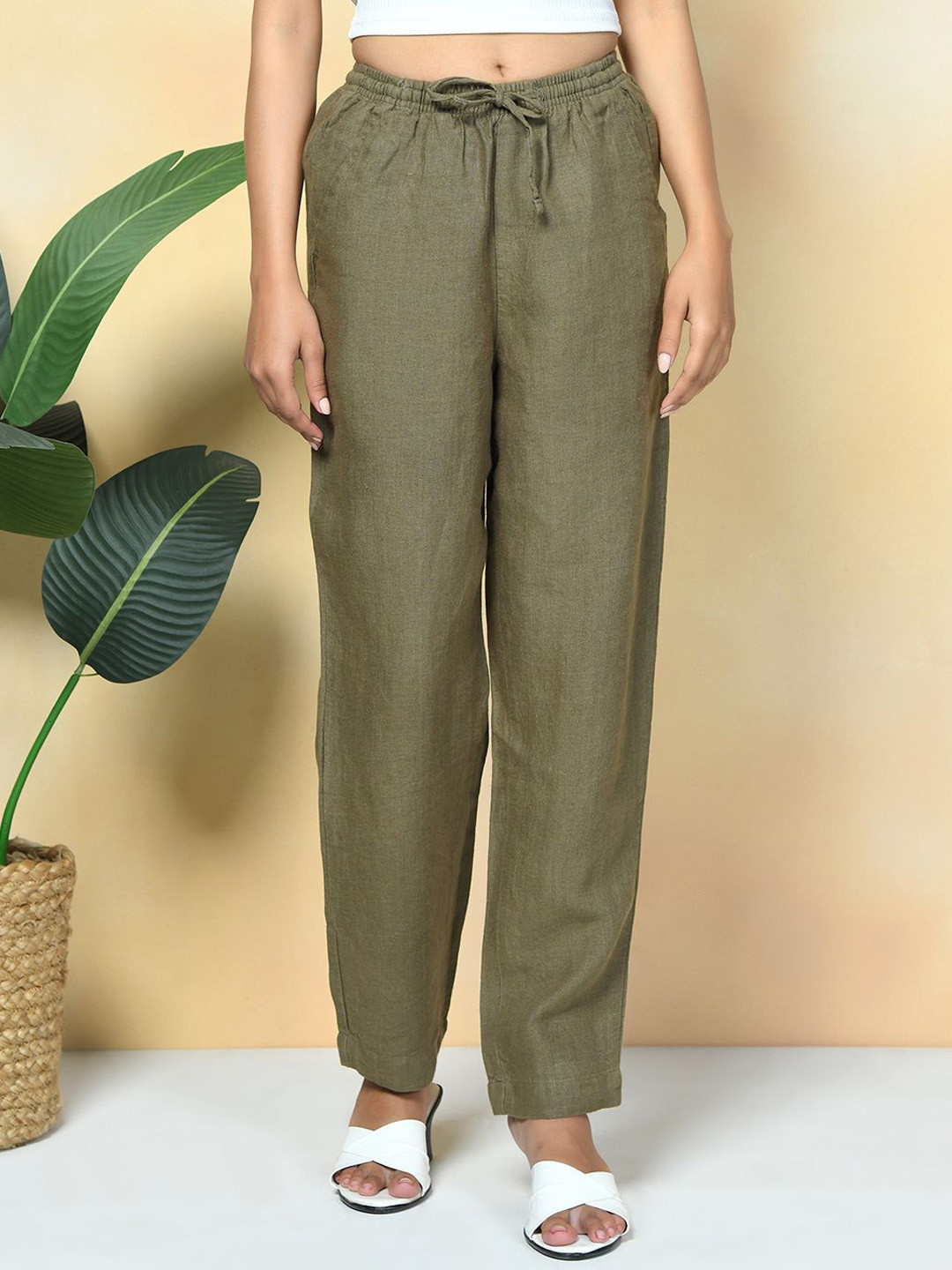 

Rimore Women Relaxed Straight Leg Low-Rise Trousers, Olive