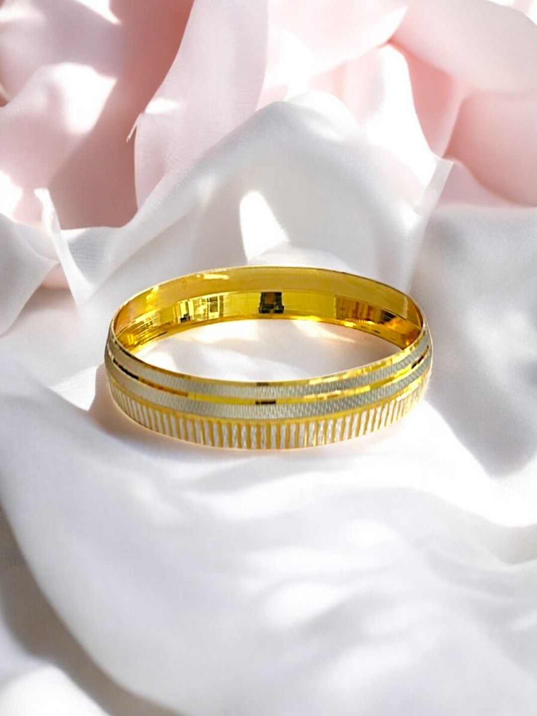 

AccessHer Set Of 2 Gold-Plated Bangles