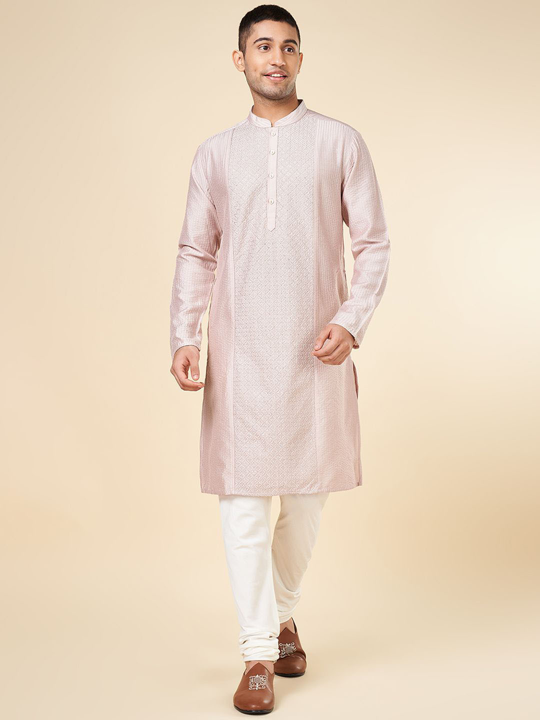 

indus route by Pantaloons Mandarin Collar Thread Work Straight Kurta, Off white