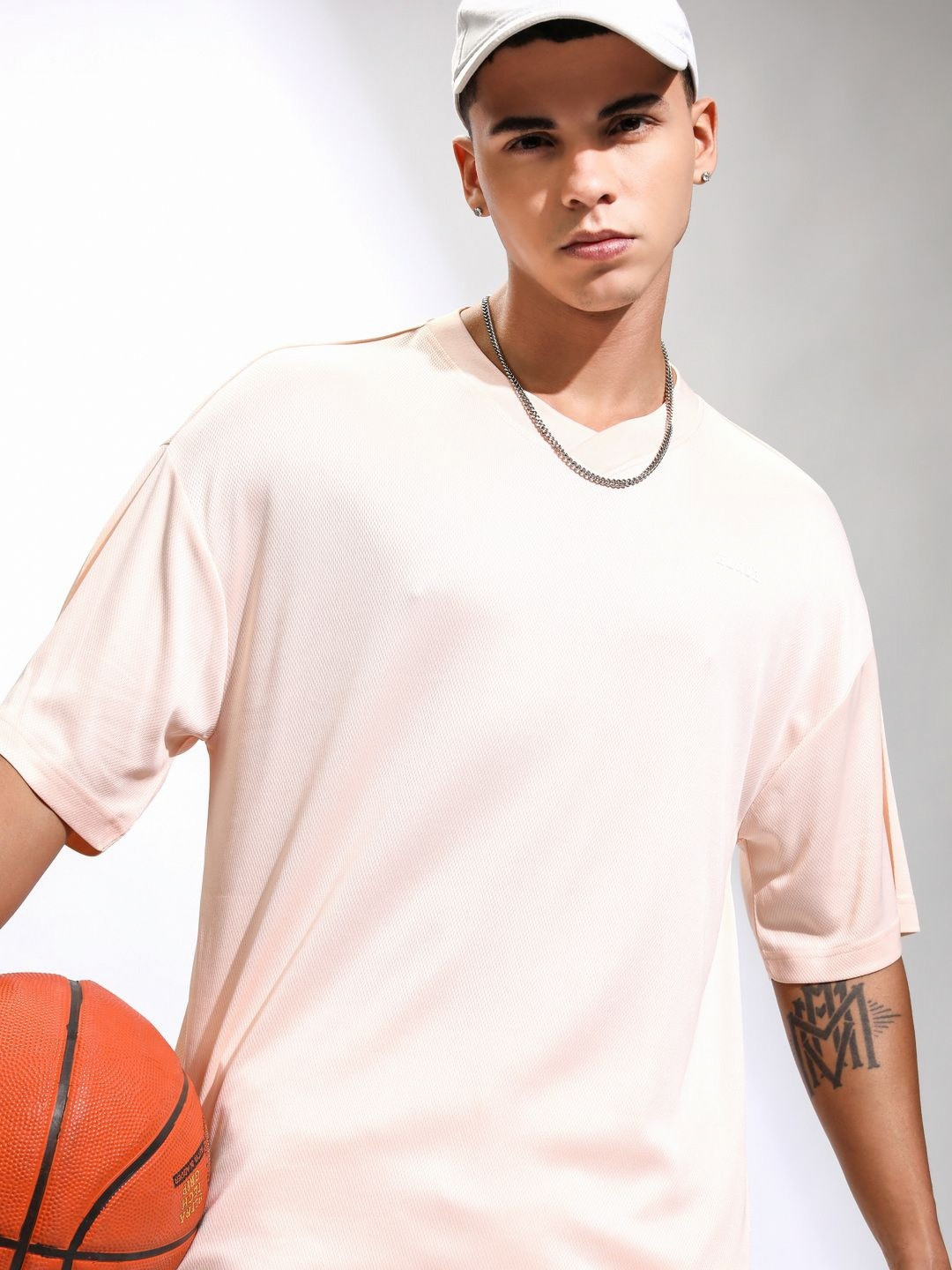 

HIGHLANDER Men V-Neck Drop Shoulder Oversized T-shirt, Peach
