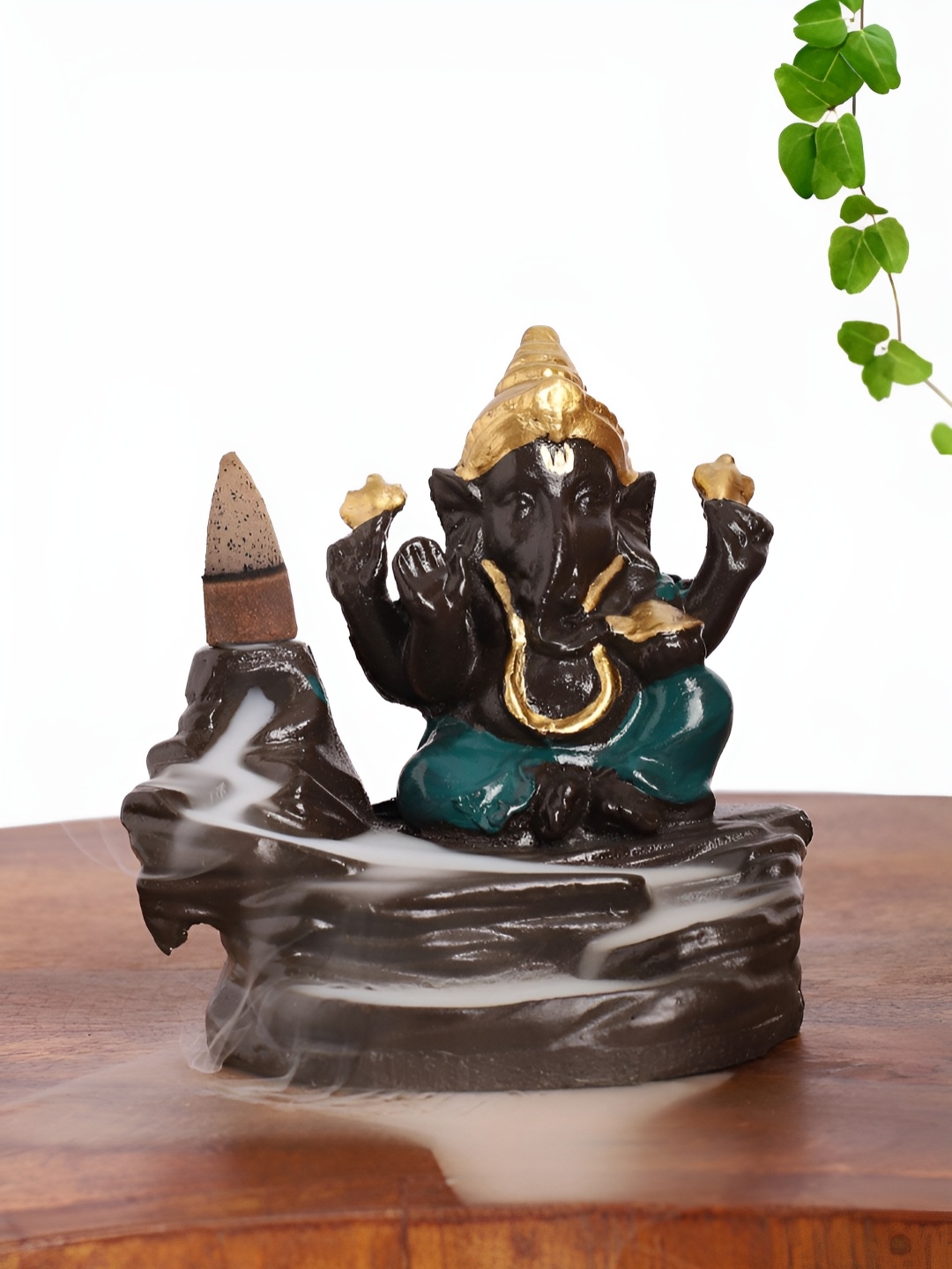 

INTERNATIONAL GIFT Green Religious Idol Showpiece