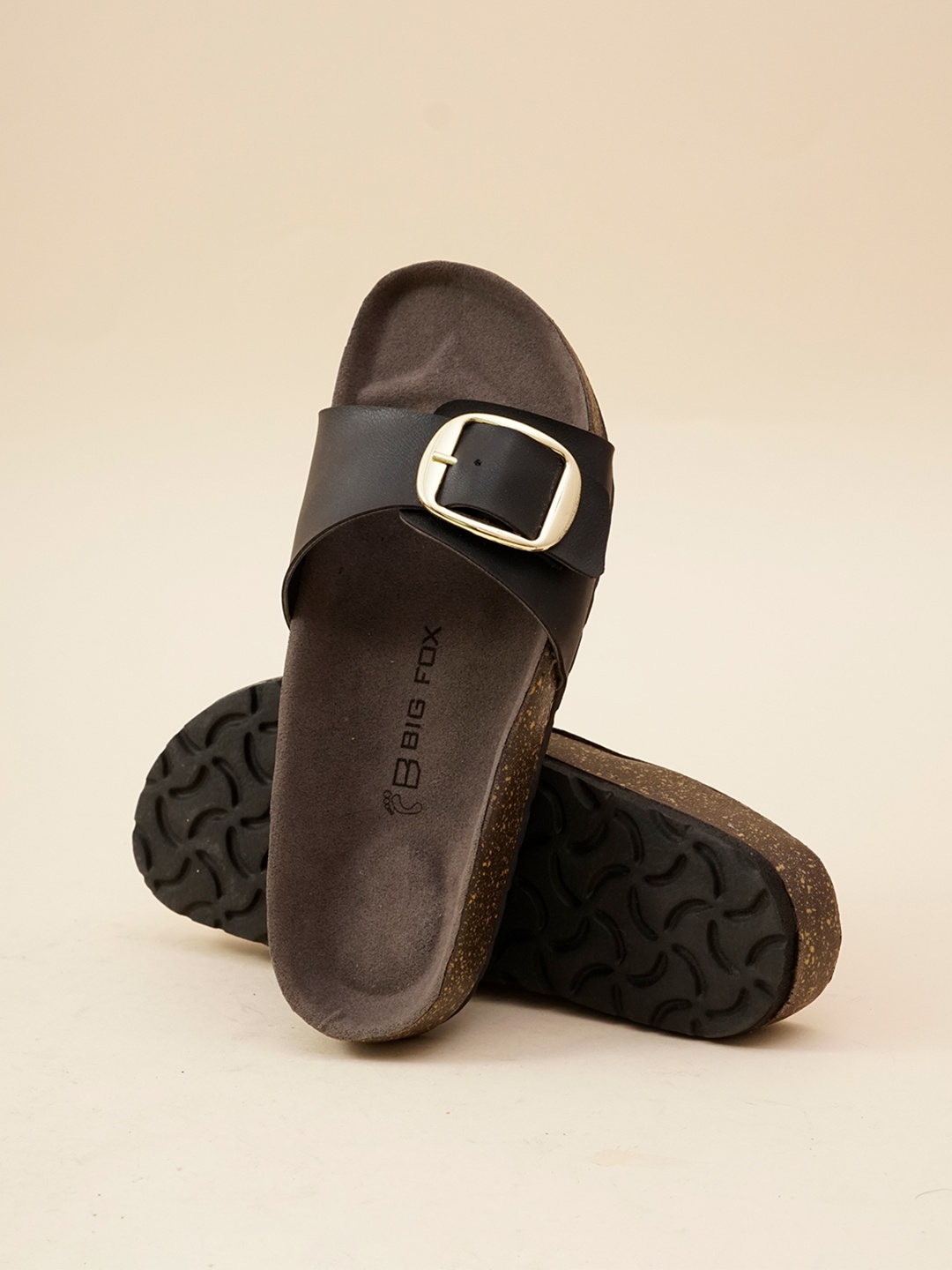 

Big Fox Women Open Toe Flats, Black