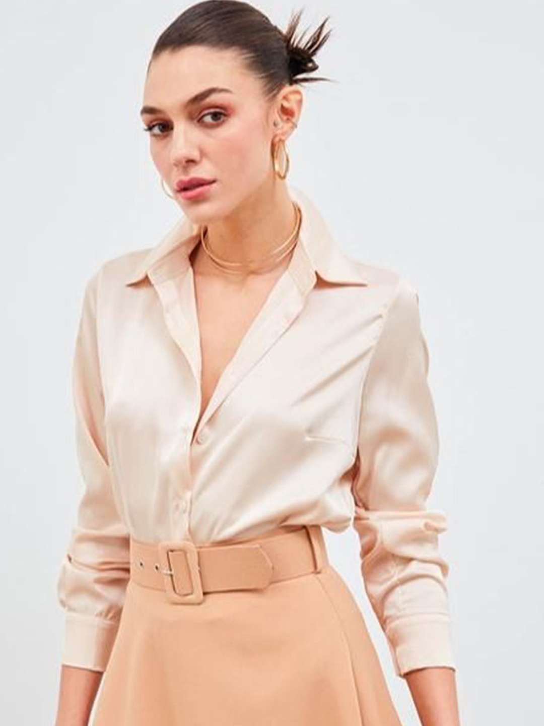 

Fashion Gaiia Women Shirt Collar Satin Shirt Bodysuit, Beige