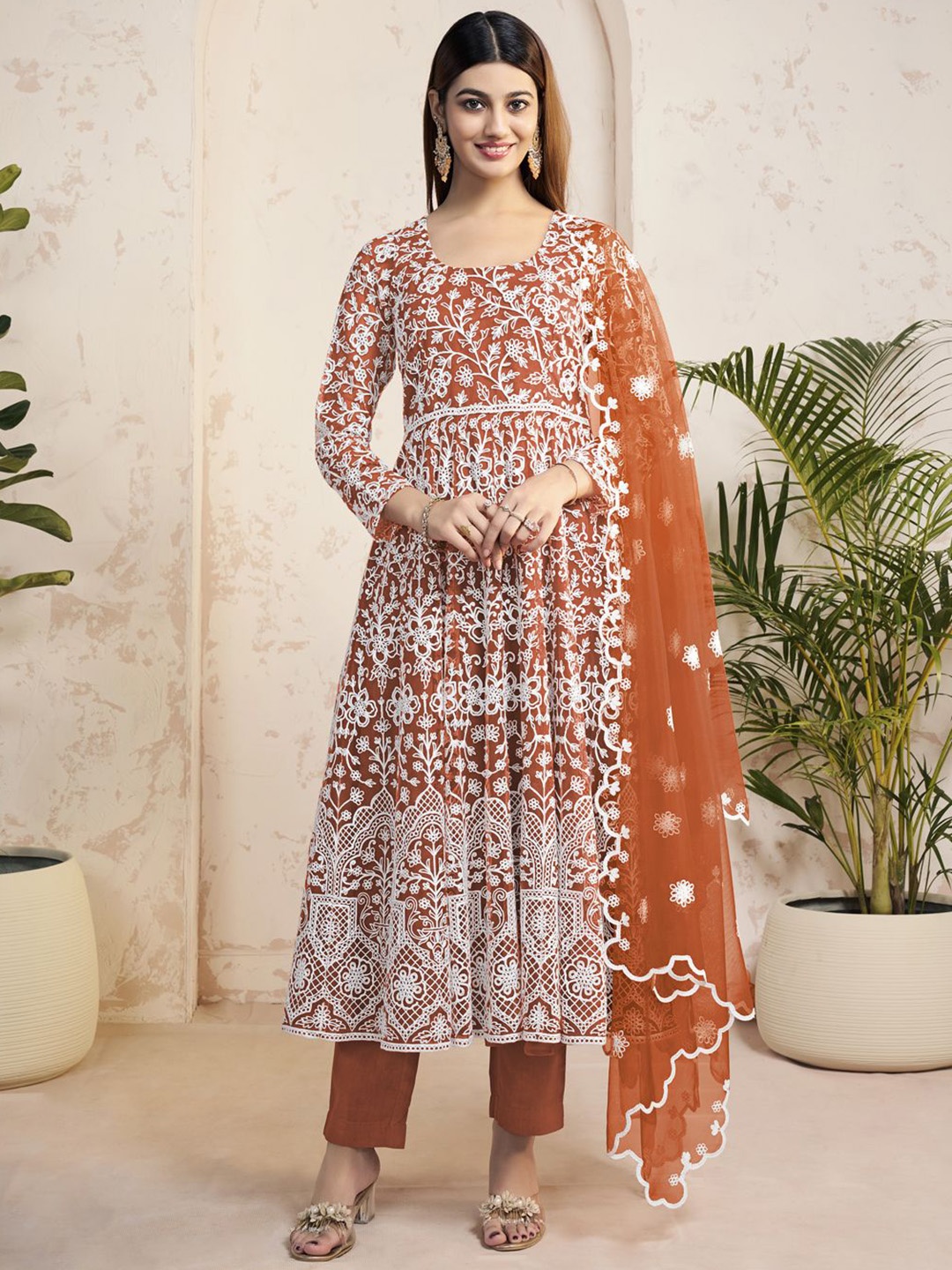 

Inddus Women Floral Embroidered Regular Thread Work Kurta with Trousers & With Dupatta, Rust