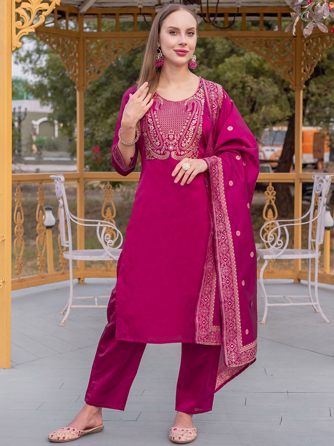 

Shriji fashion Ethnic Motifs Printed Pure Silk Straight Kurta & Trouser & Dupatta, Pink