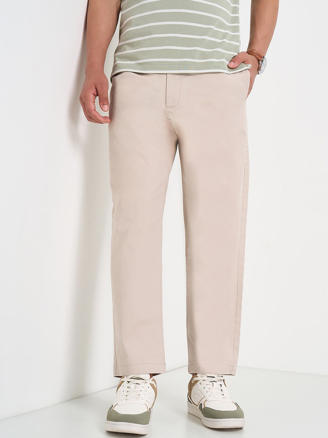 

Peregrine by Pantaloons Men Chinos Trousers, Beige