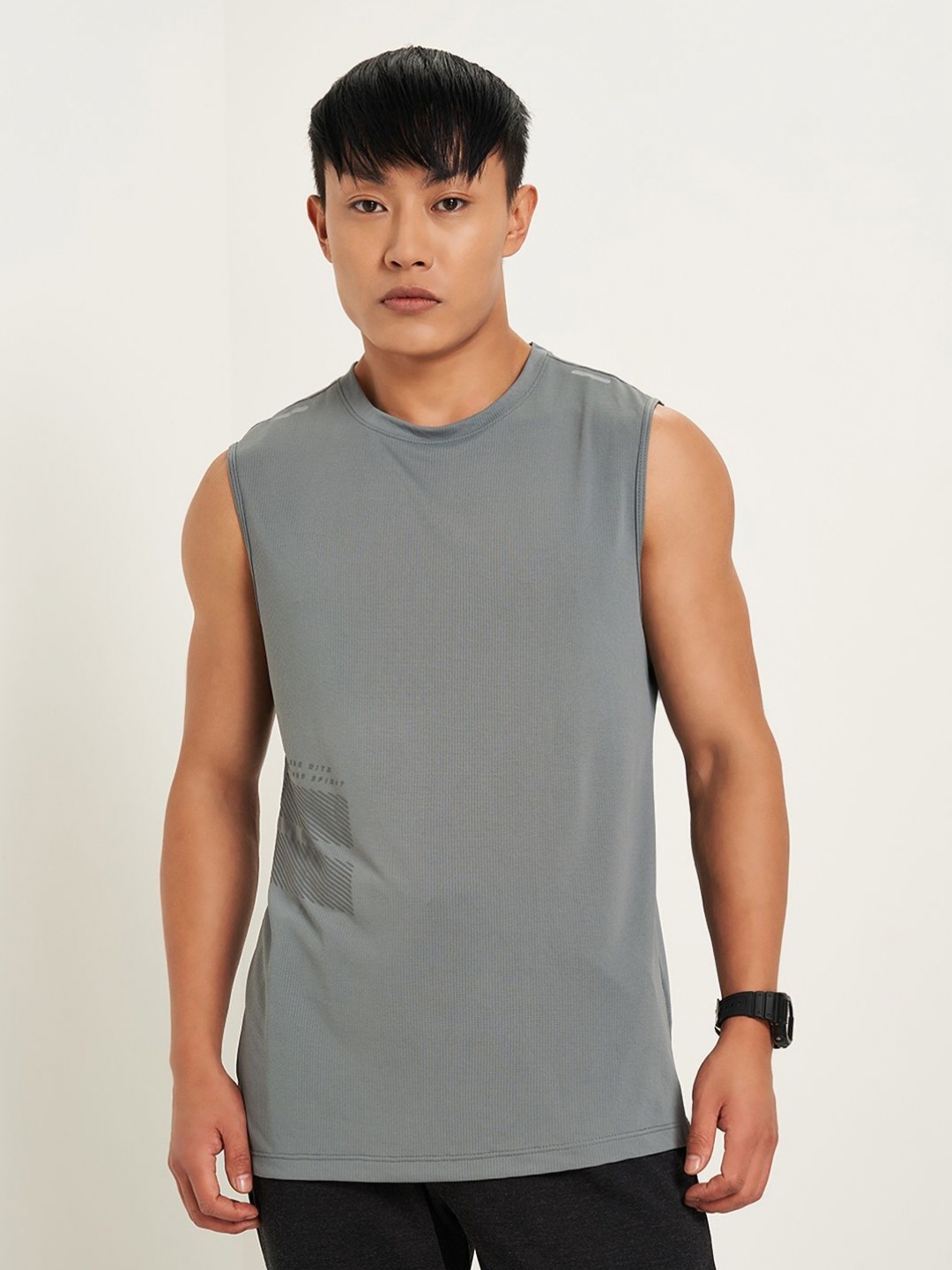 

Ajile by Pantaloons Men Pockets Slim Fit T-shirt, Grey