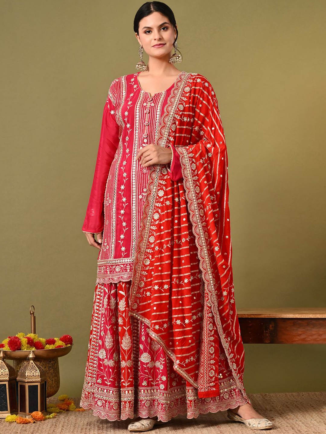 

ZARIKALI Floral Embroidered Mirror Work Notch Neck Straight Kurta With Sharara And Dupatta, Pink