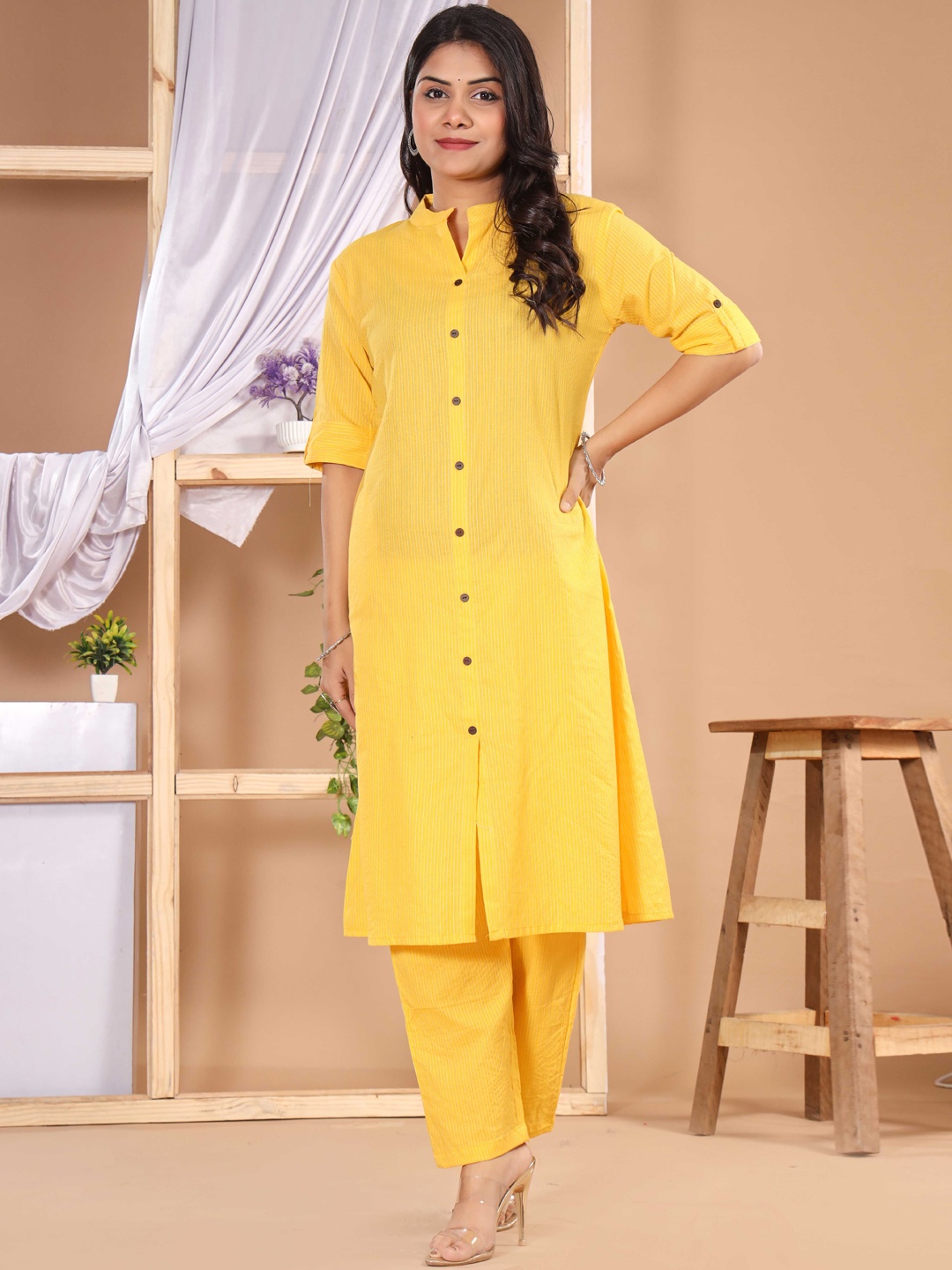 

Women Planet Striped Kantha Work Mandarin Collar Pure Cotton Straight Kurta with Palazzos, Yellow