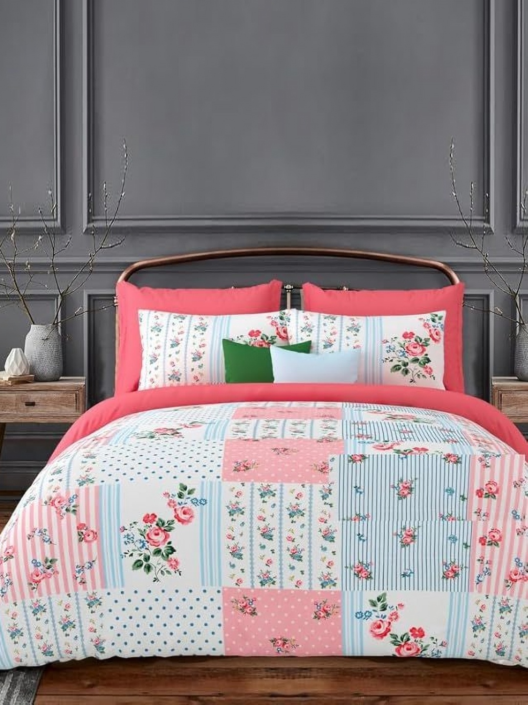 

BREVARD Pink & Blue Floral Printed Glace Cotton 150 GSM Double Bed Comforter