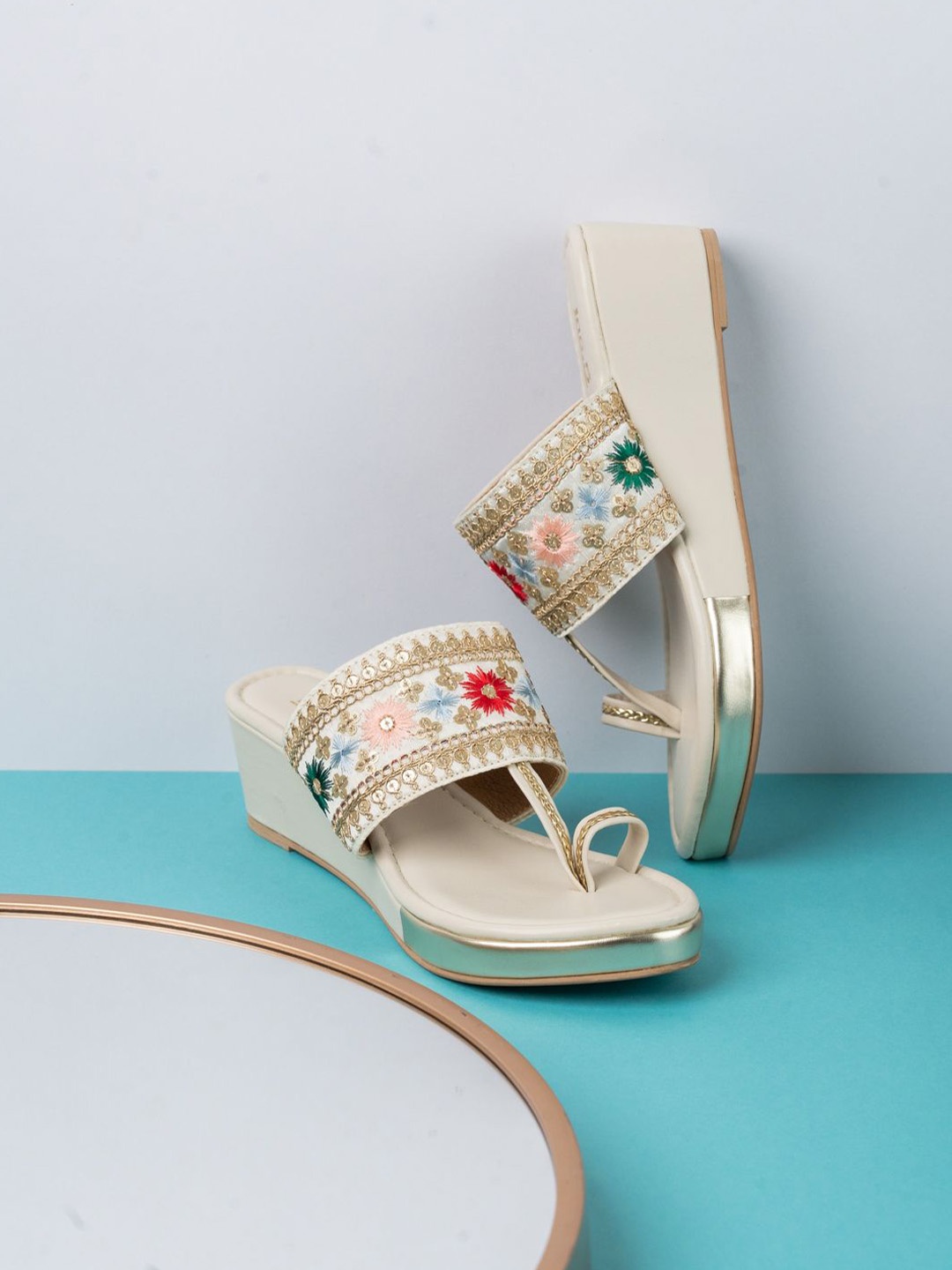 

Inc 5 Embellished Ethnic Wedge Sandals, Cream