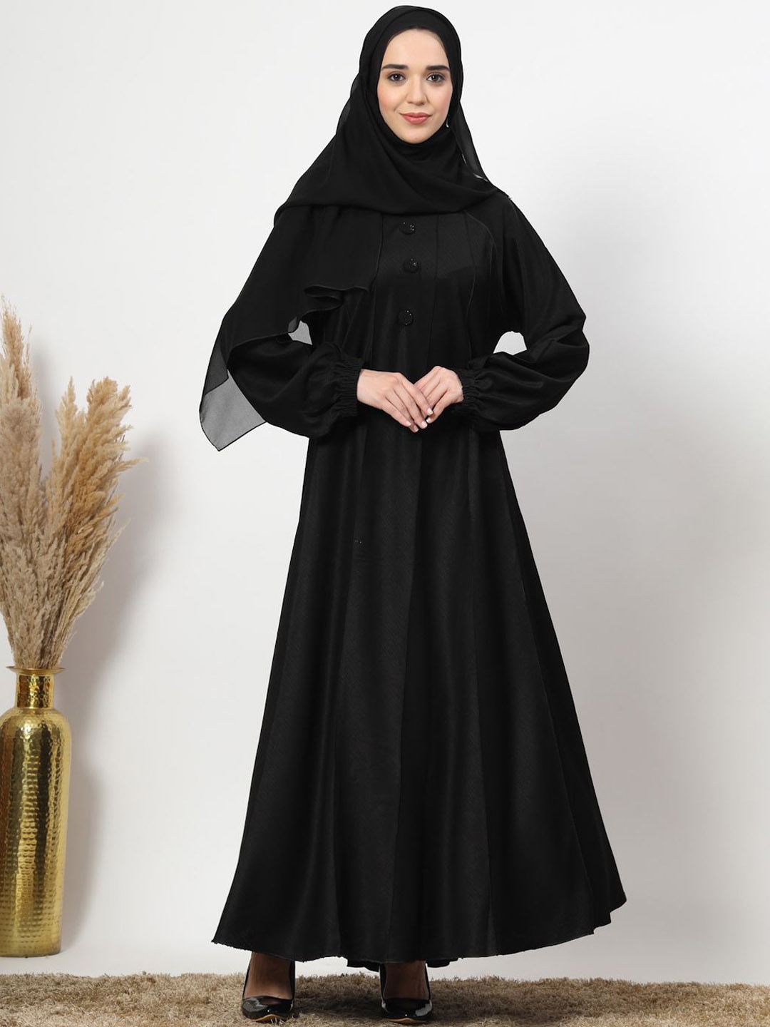 

KLOTTHE Embellished Burqa With Scarf, Black