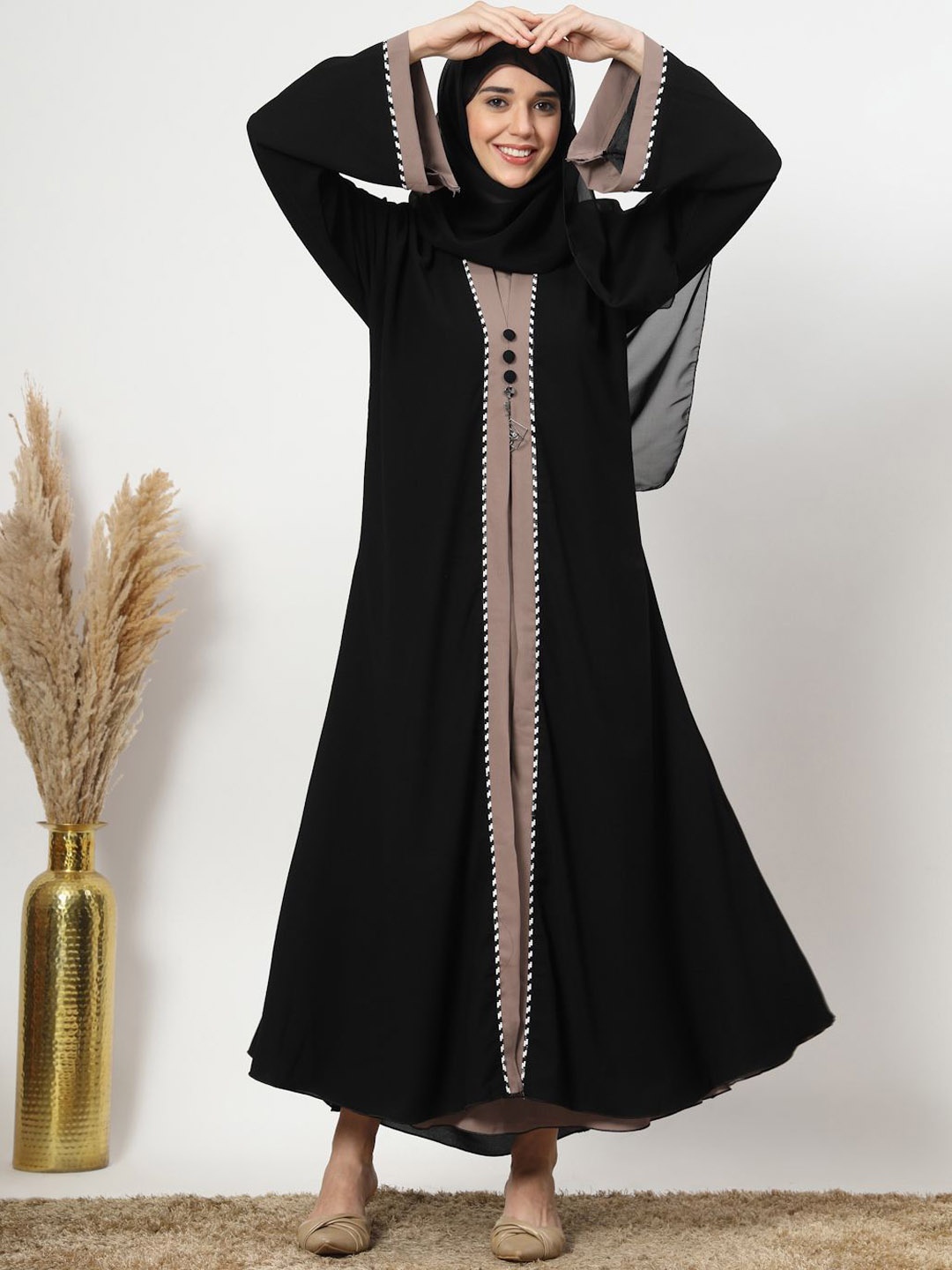 

Klotthe Embellished V-Neck Long Sleeves Abaya With Scarf, Black