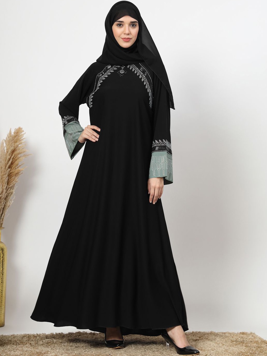 

KLOTTHE Embellished Round Neck Long Sleeves Abaya With Scarf, Black