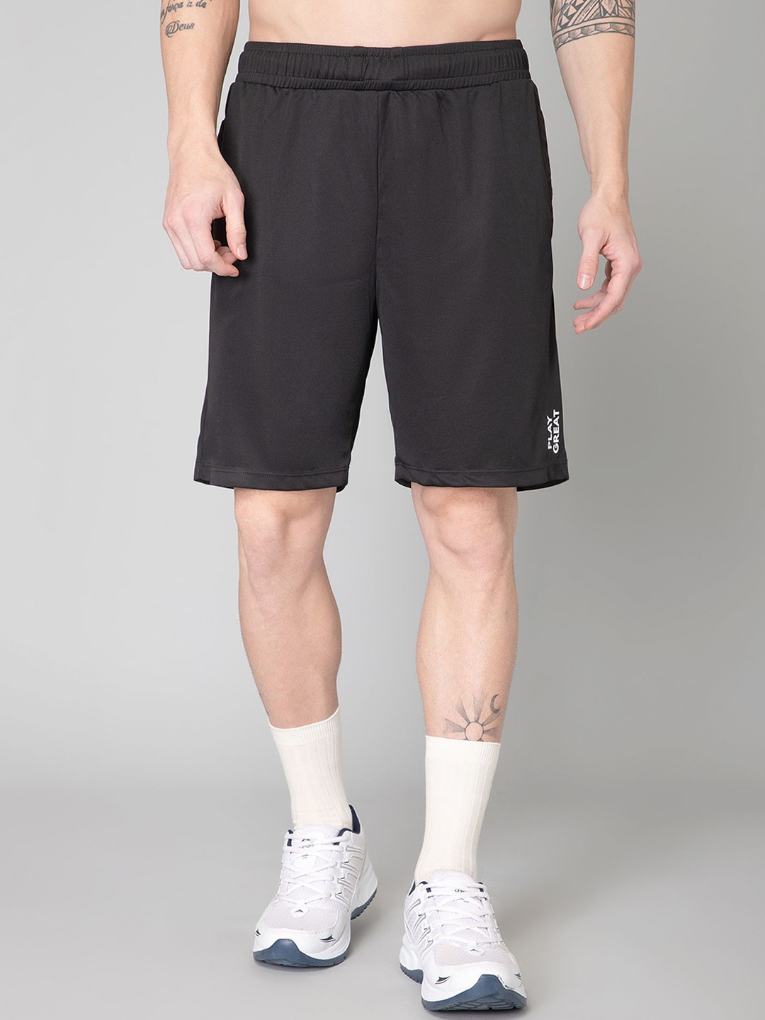 TURNFIT Men Training or Gym Sports Shorts, Black