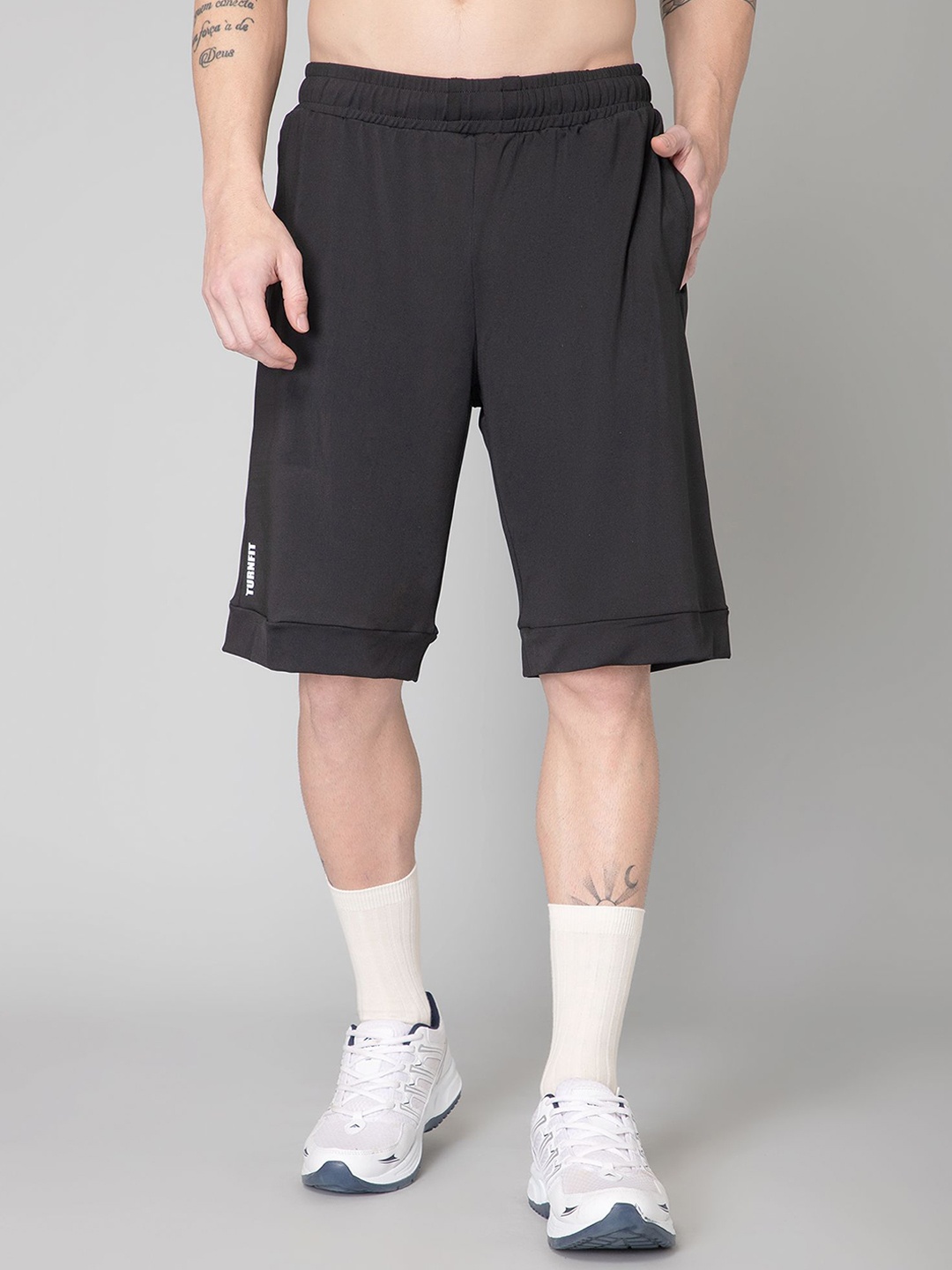 

TURNFIT Men Loose Fit Training or Gym Sports Shorts, Black