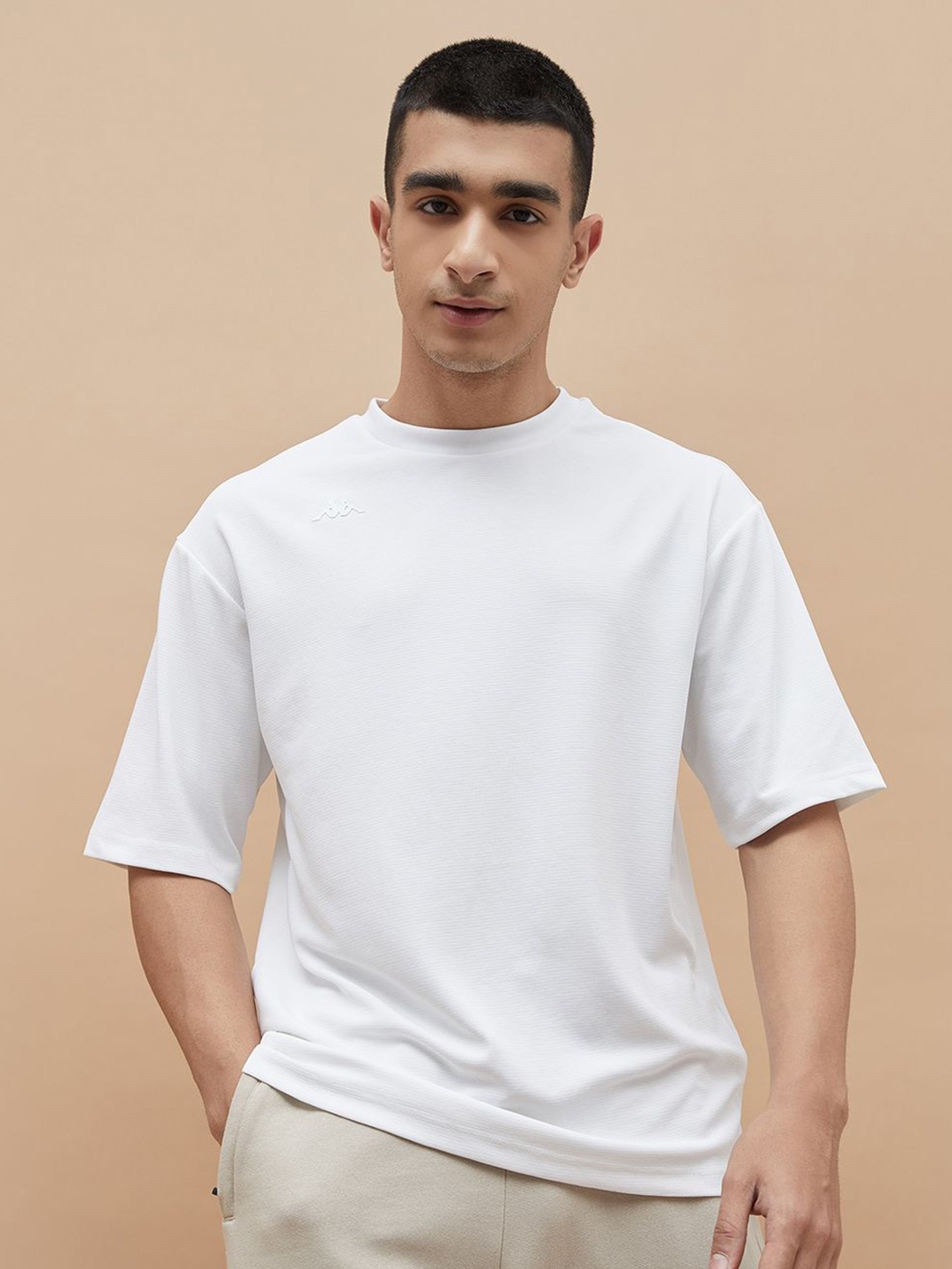 

Kappa Men Solid Round Neck T-shirt, White