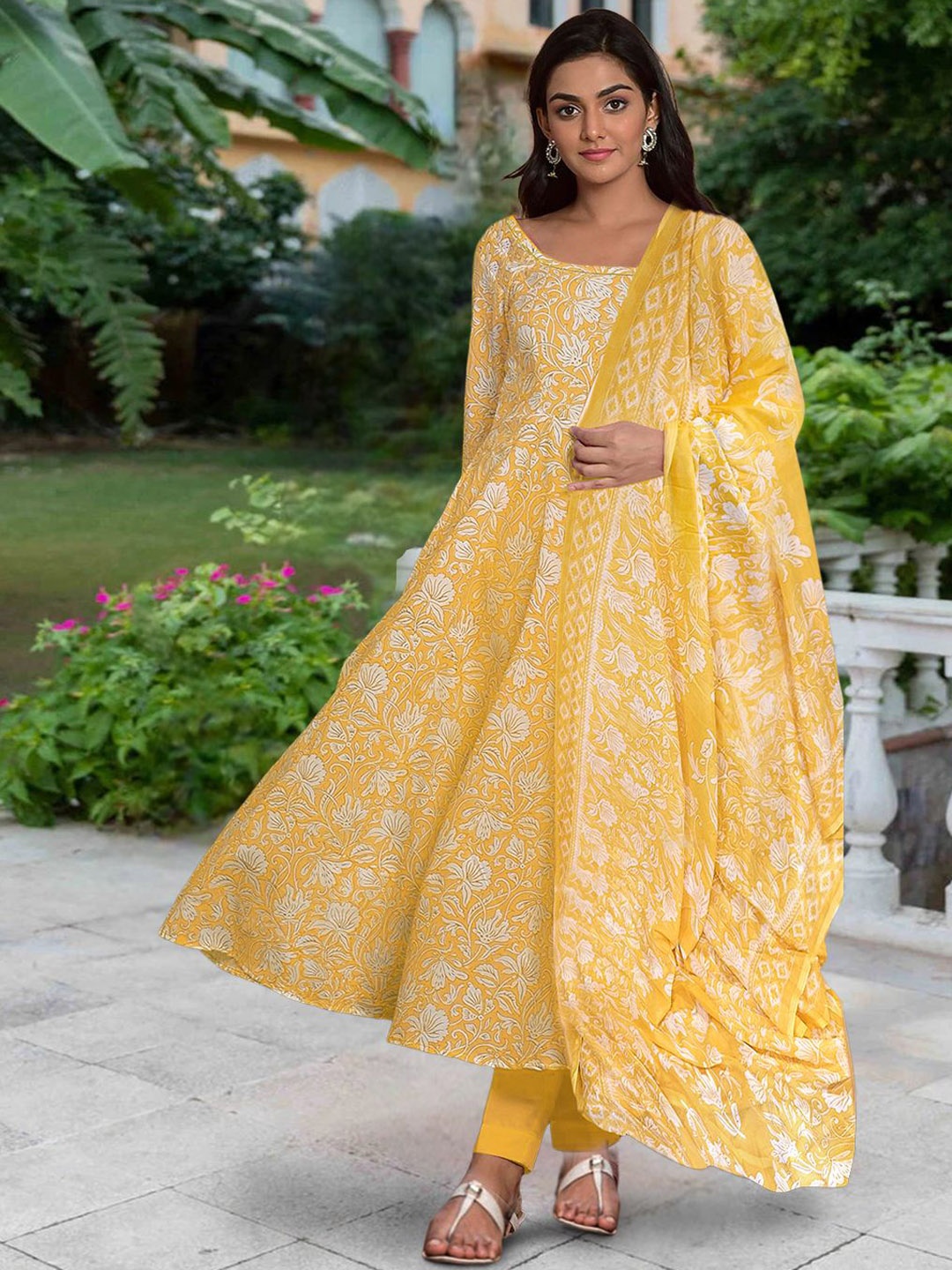 

7Threads Floral Printed Round Neck Anarkali Kurta with Trousers And Dupatta, Yellow