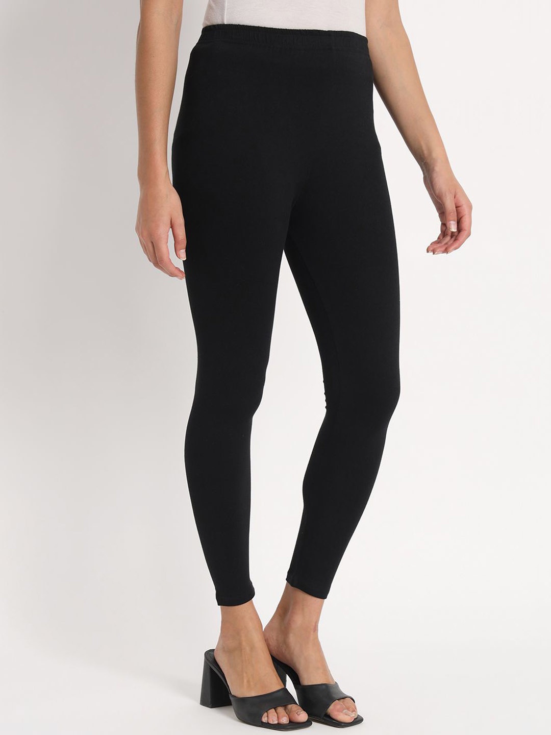 

thread plus Women Cotton Mid-Rise Ankle-Length Leggings, Black