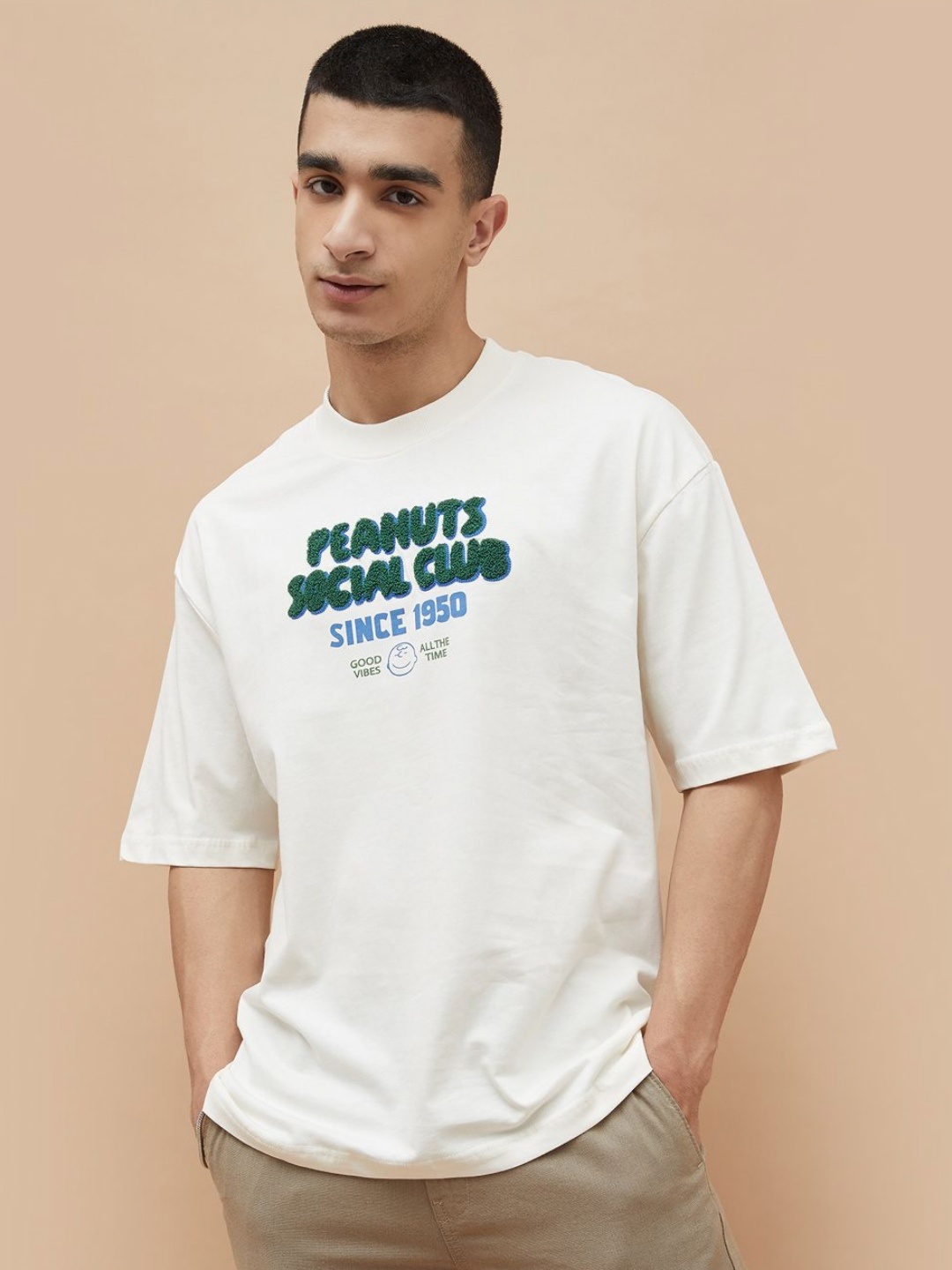 

Fame Forever by Lifestyle Men Printed Applique T-shirt, Off white