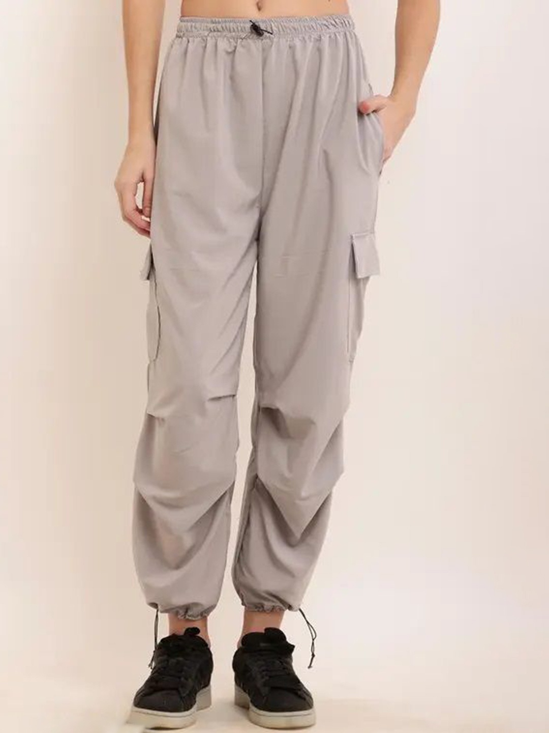 

the window shop Kids Relaxed Mid-Rise Cargo Styles Parachute Trousers, Grey