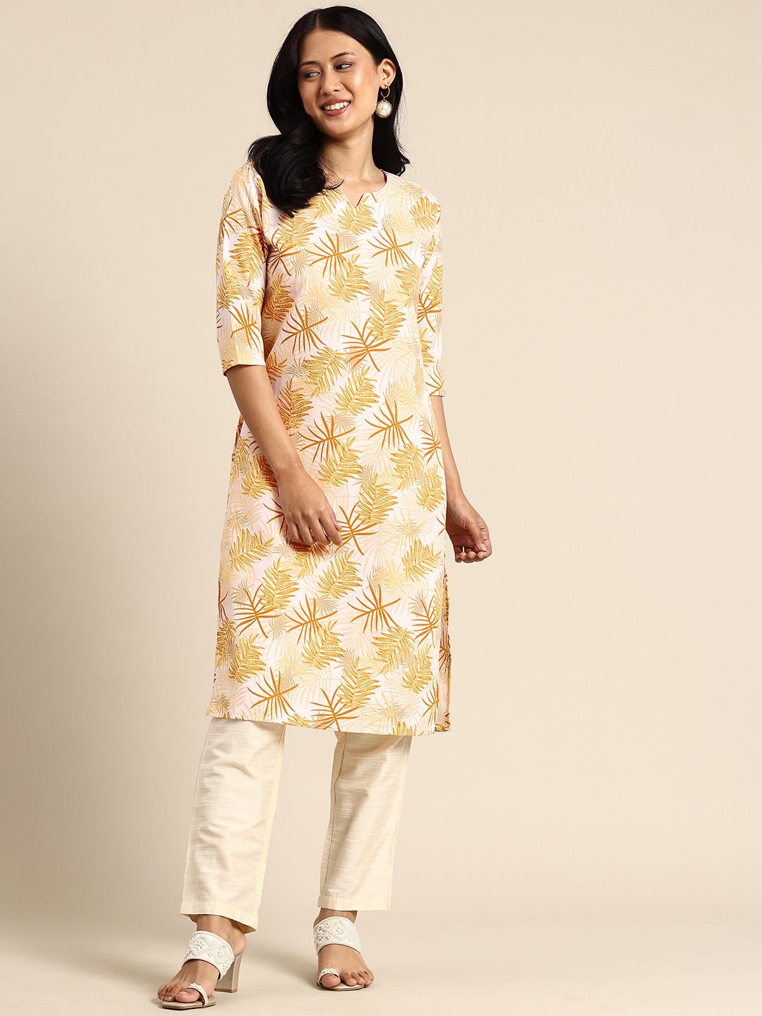 

KETAKI FASHION Floral Printed Crepe Kurta, Yellow