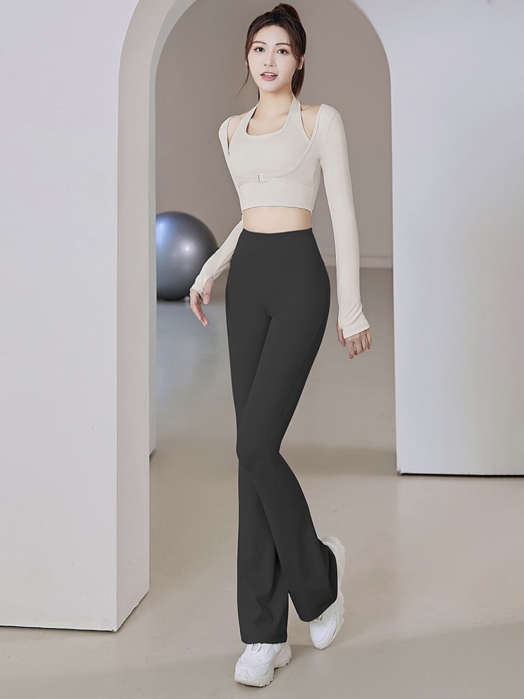 

LULU & SKY Crop Top & Trouser Co-Ords, White