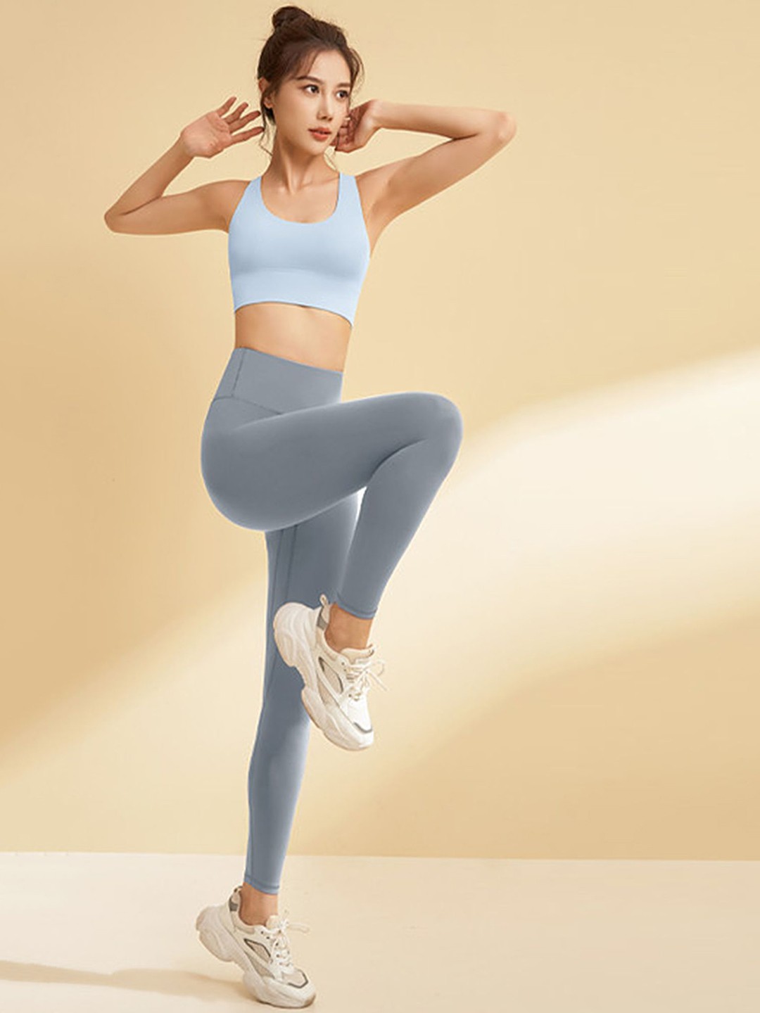 

LULU & SKY Round Neck Sports Bra With Tights Co-Ords, Blue